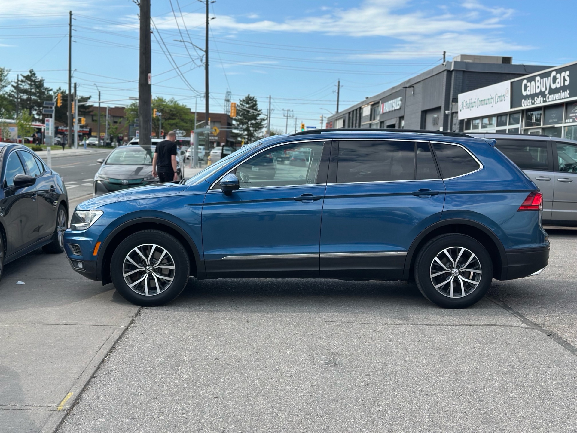 /autocainc/2018-Volkswagen-Tiguan-3078973912623024.jpg