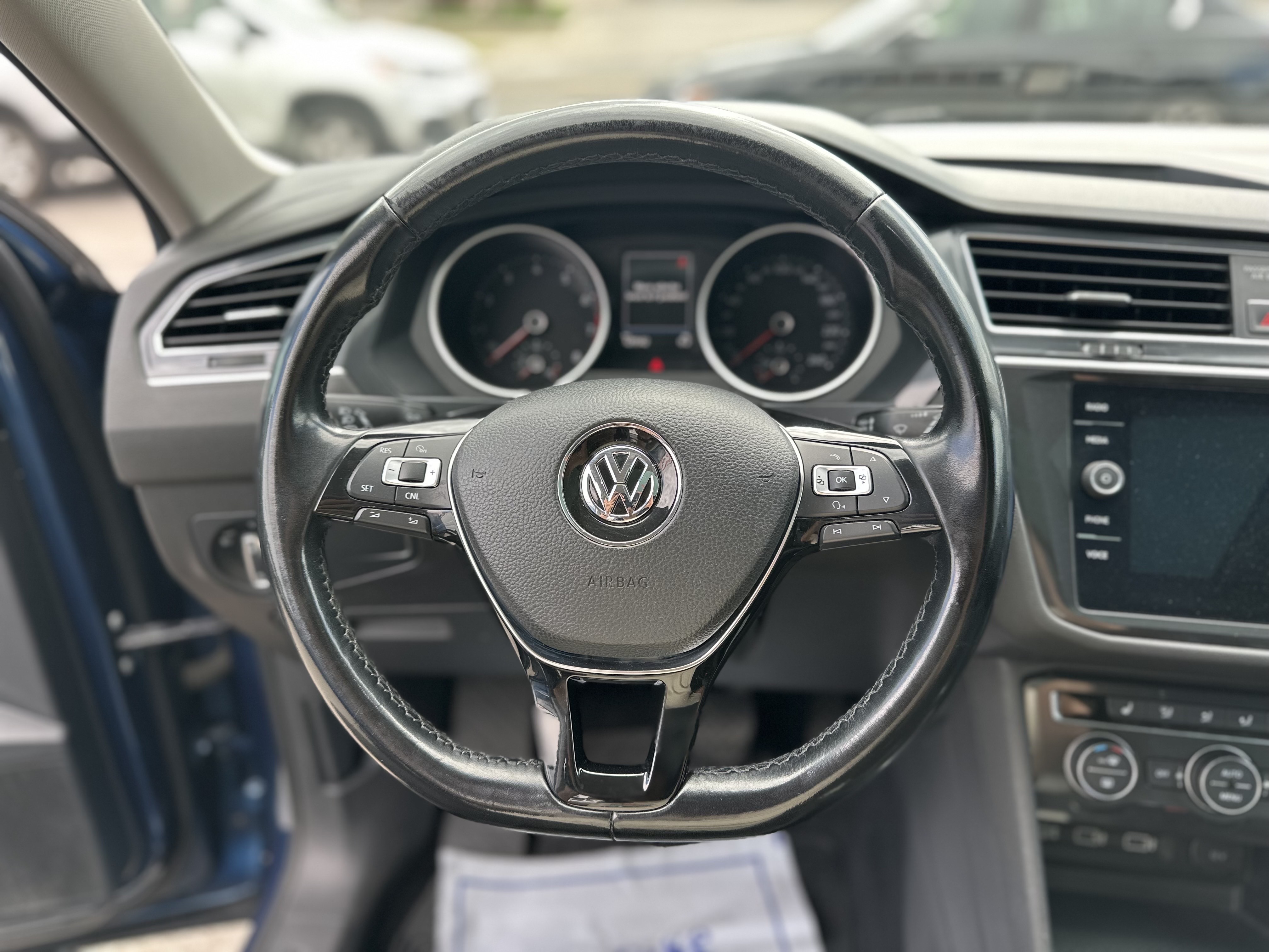 /autocainc/2018-Volkswagen-Tiguan-602573029080931.jpg
