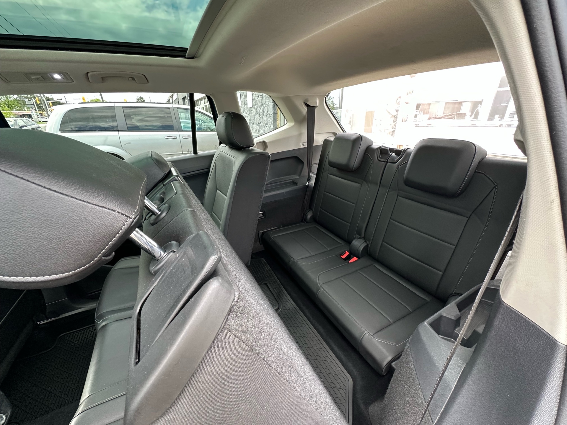 /autocainc/2018-Volkswagen-Tiguan-6253561679808792.jpg