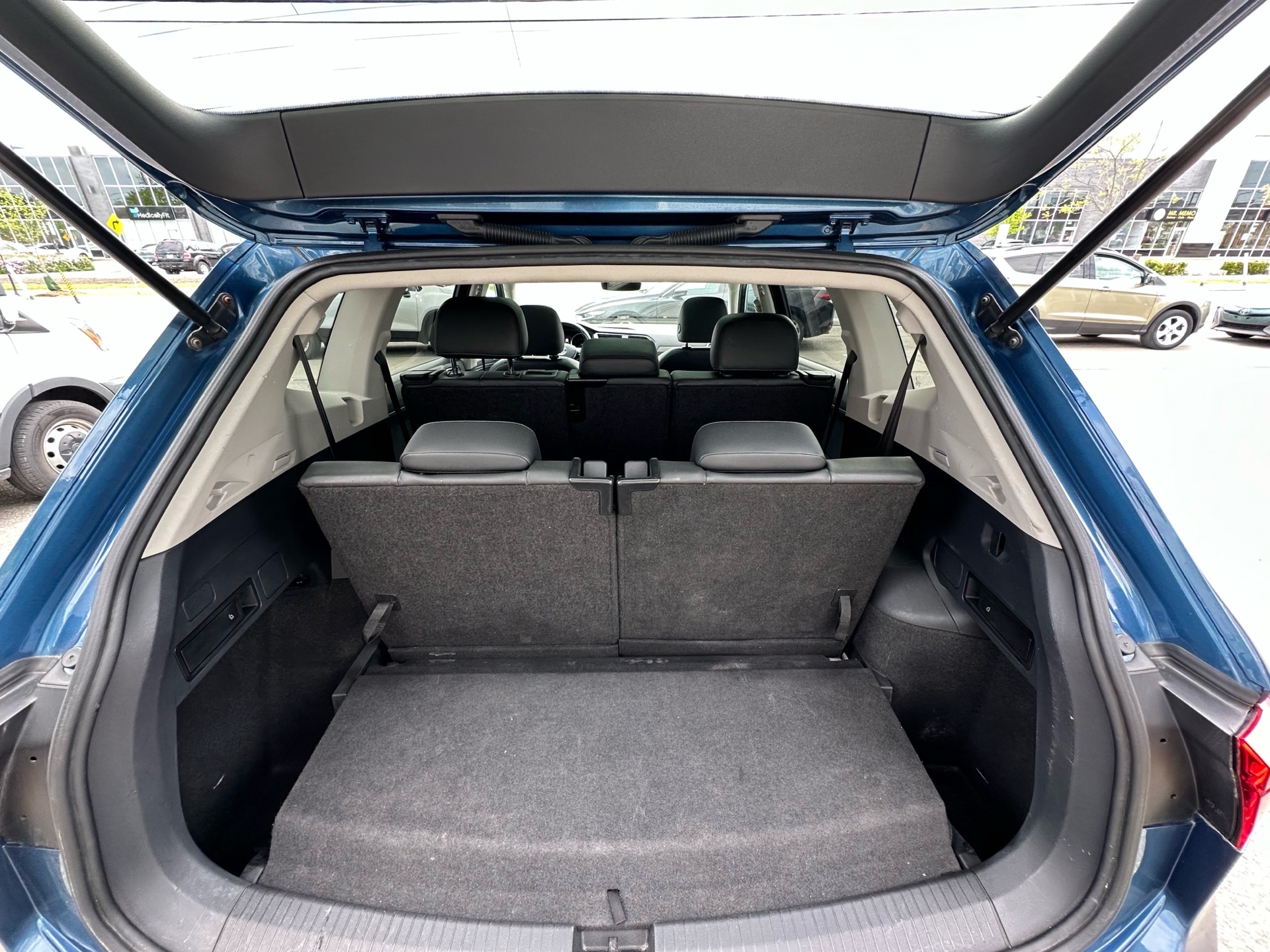 /autocainc/2018-Volkswagen-Tiguan-8381996567702532.jpg
