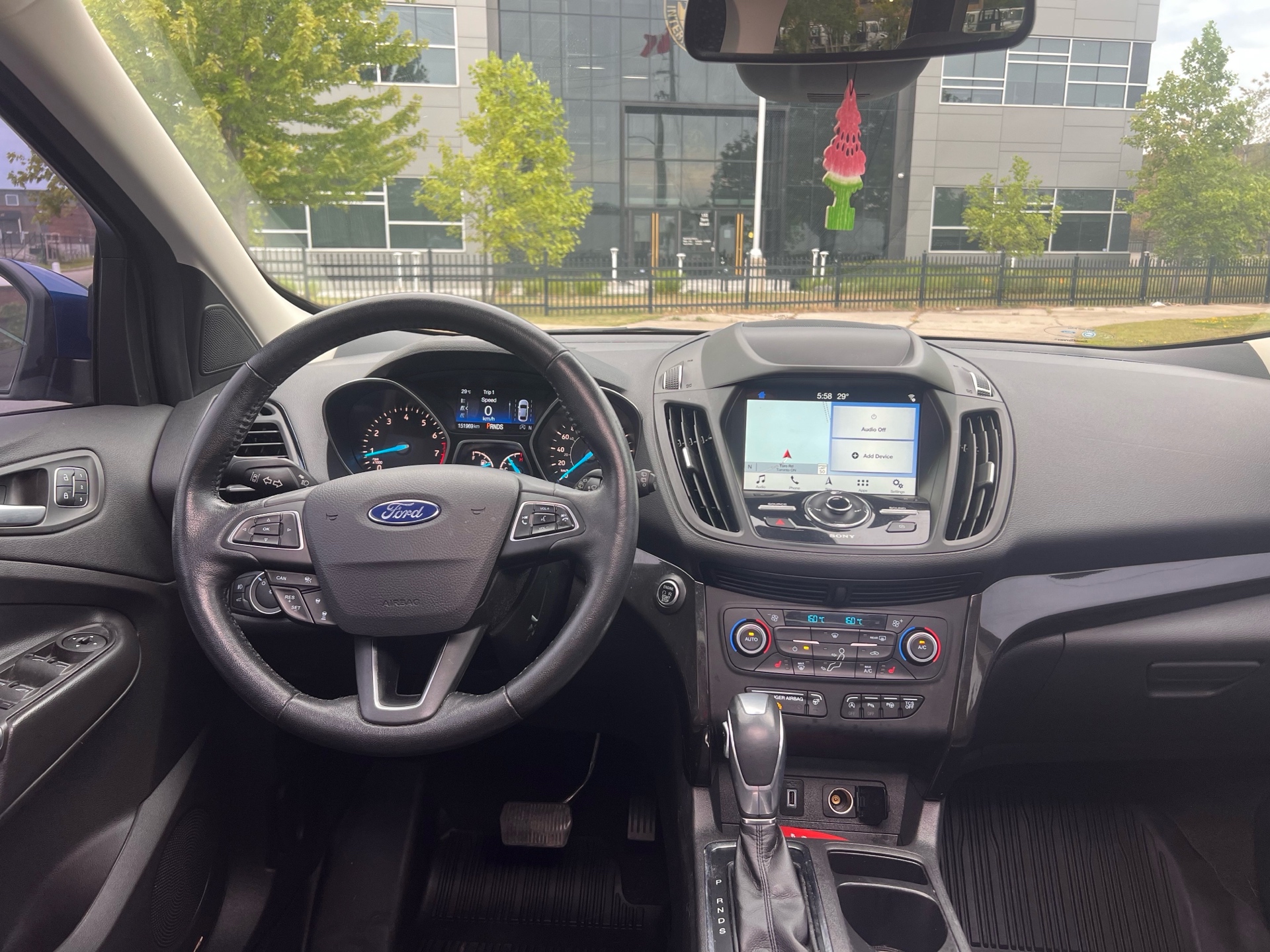 /autocainc/2019-Ford-Escape-22135591069971317.jpg