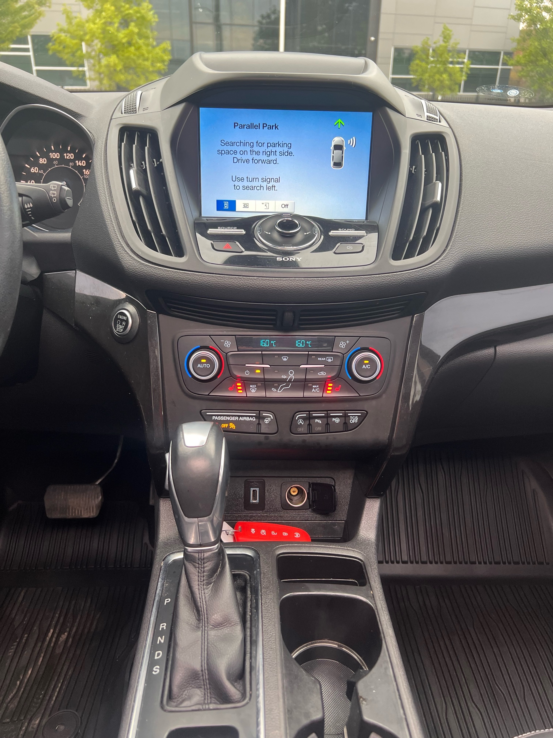 /autocainc/2019-Ford-Escape-5580320582820015.jpg