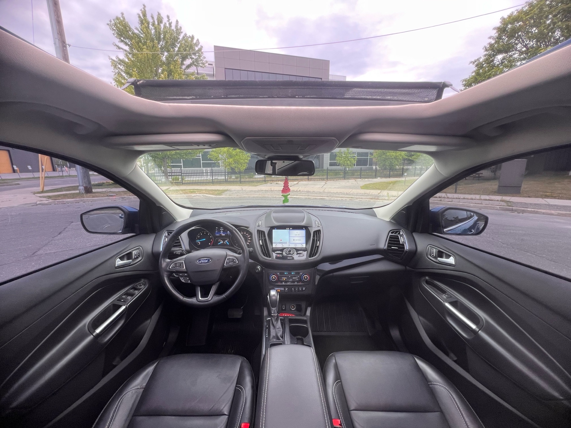 /autocainc/2019-Ford-Escape-7179049937791389.jpg