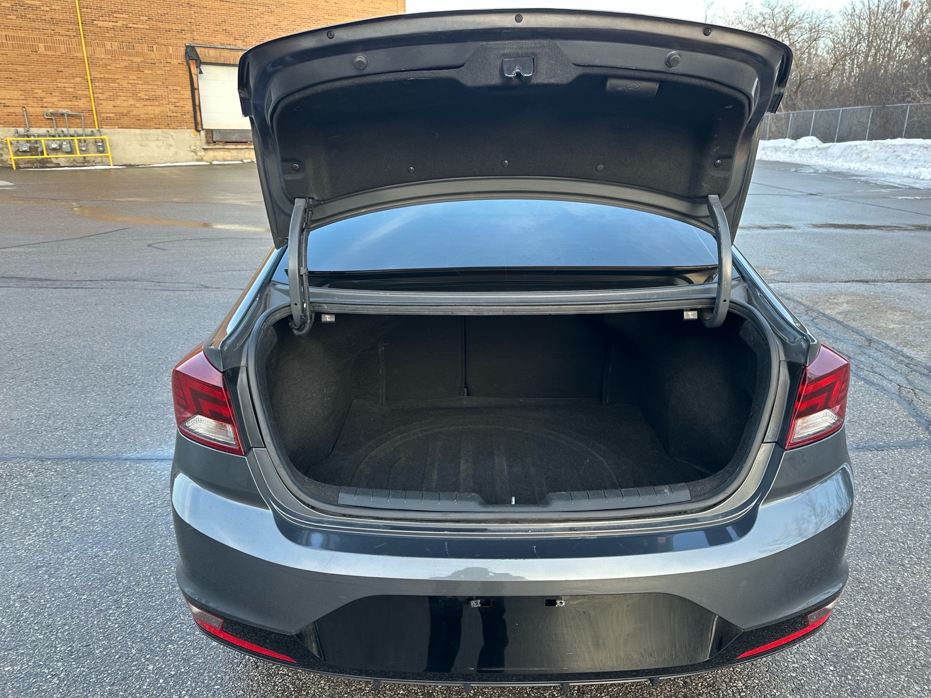 /autocainc/2019-Hyundai-Elantra-7103700043276473.jpg