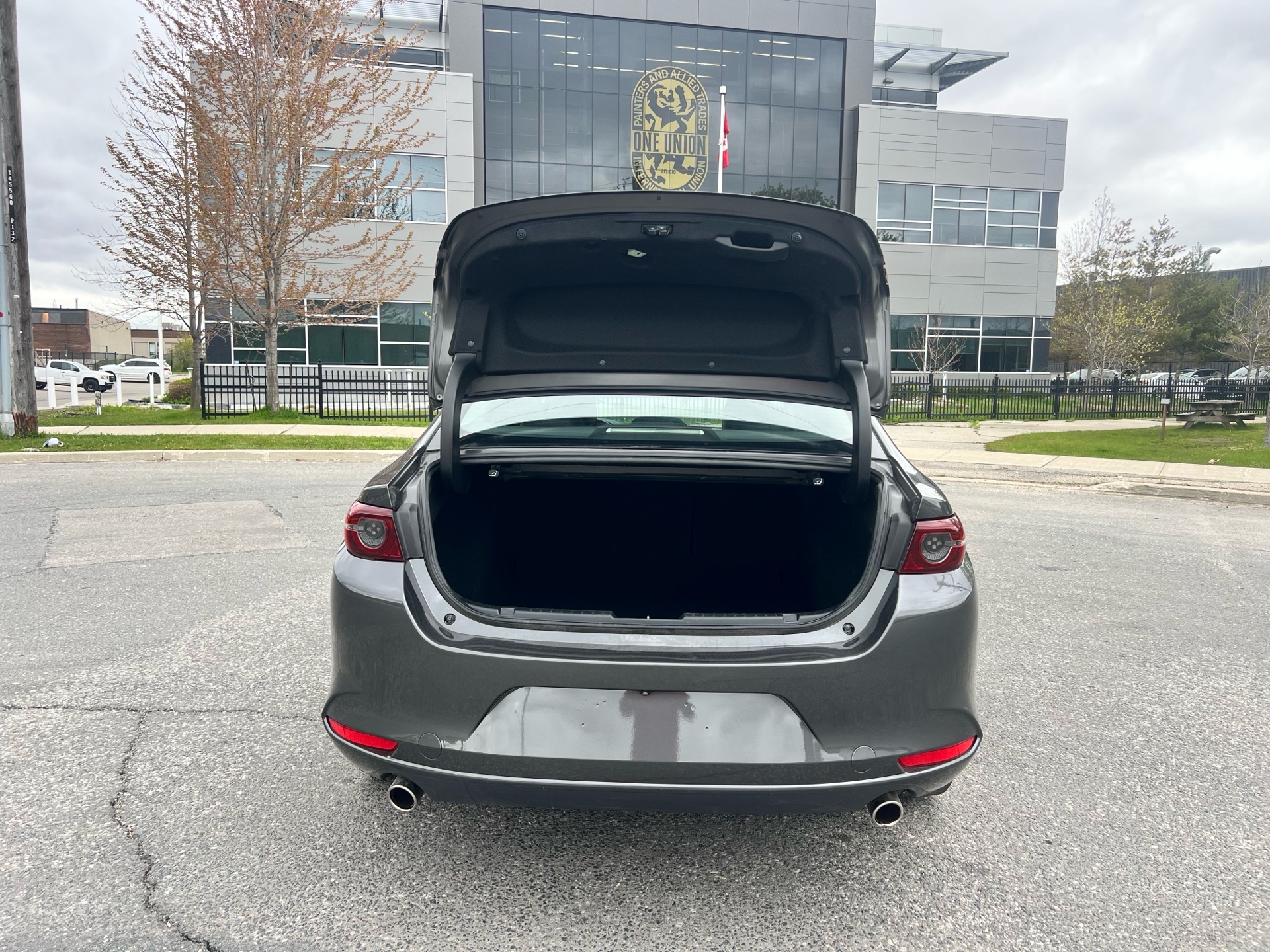 /autocainc/2019-Mazda-Mazda3-028949414718542066.jpg