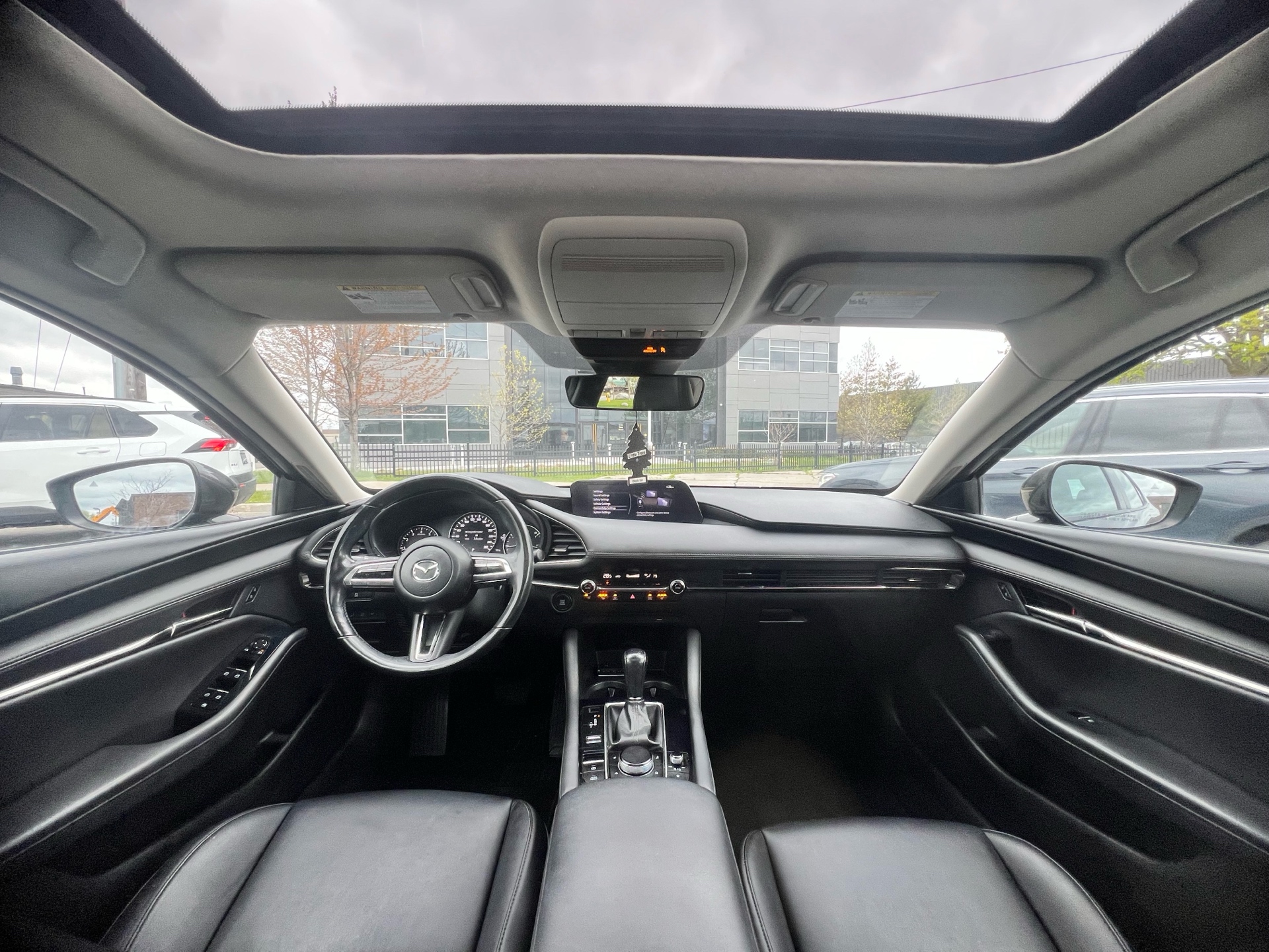 /autocainc/2019-Mazda-Mazda3-658434525896562.jpg