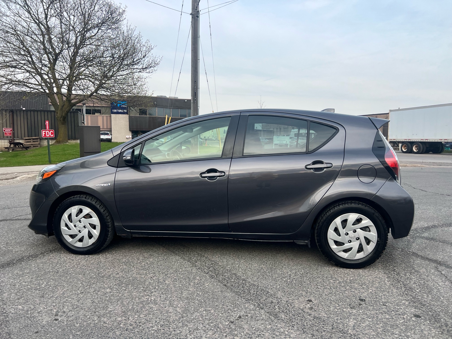 /autocainc/2019-Toyota-PriusC-5257060802201574.jpg