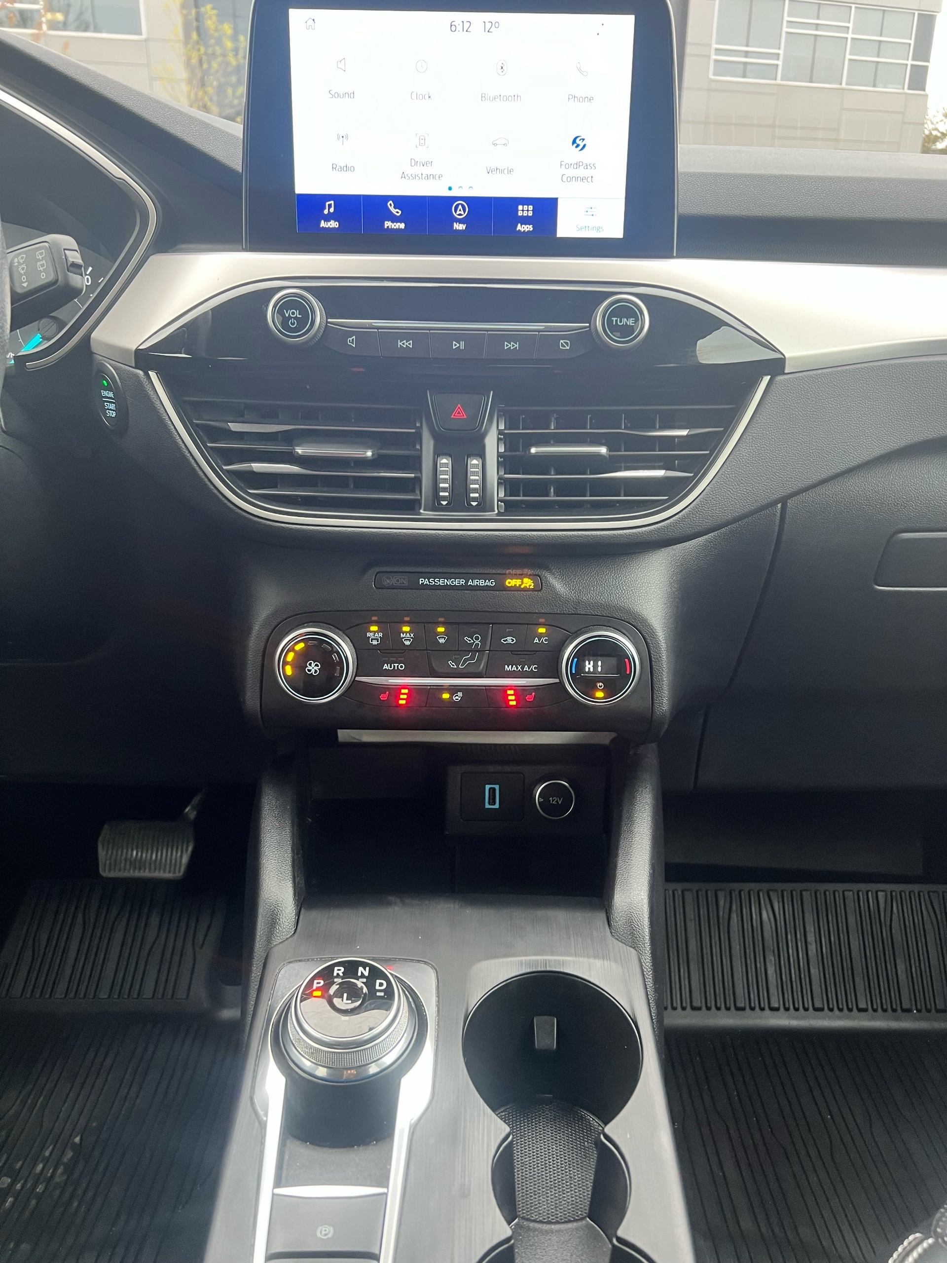 /autocainc/2020-Ford-Escape-24475054588691925.jpg
