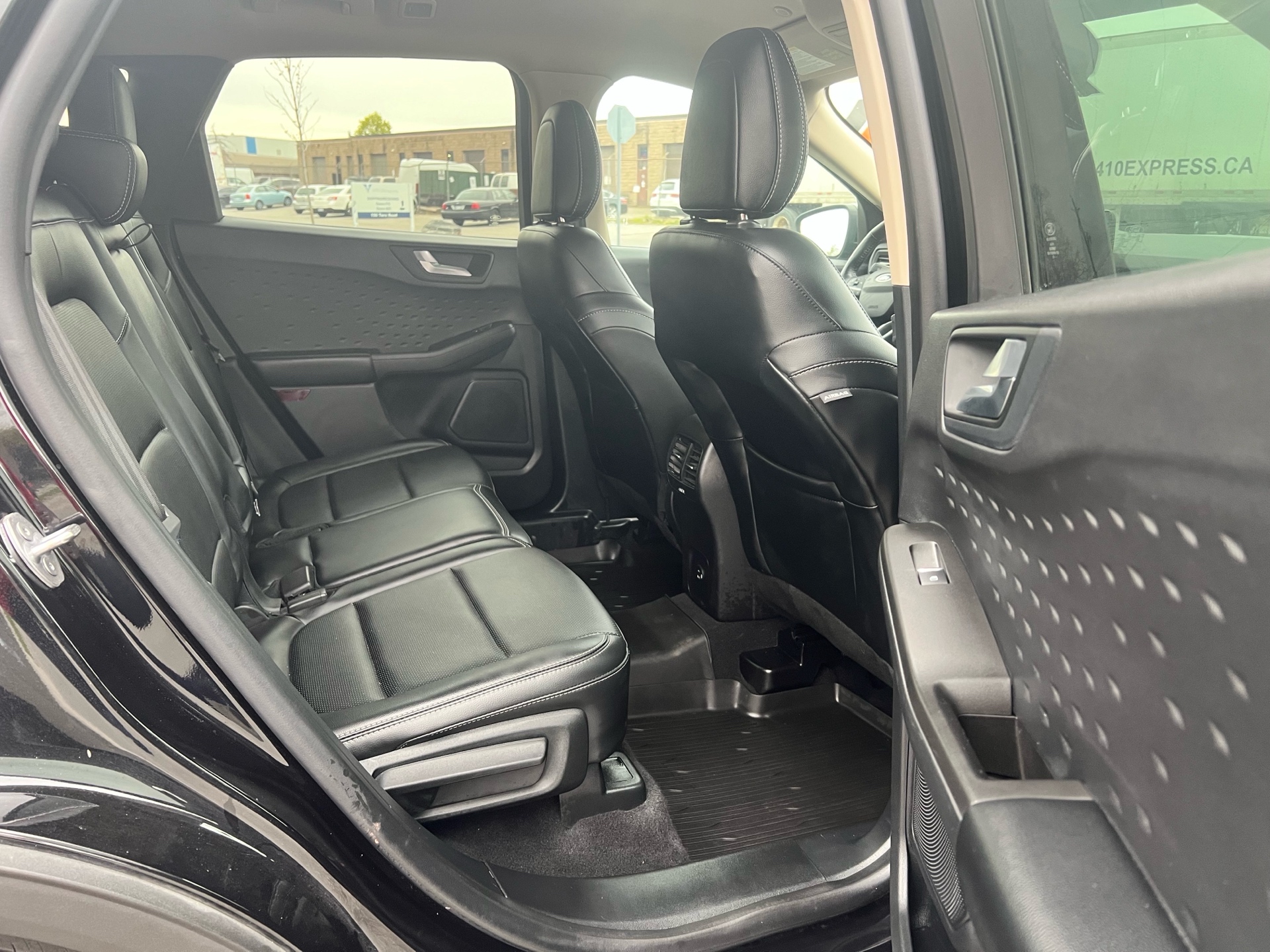 /autocainc/2020-Ford-Escape-2944243019768713.jpg