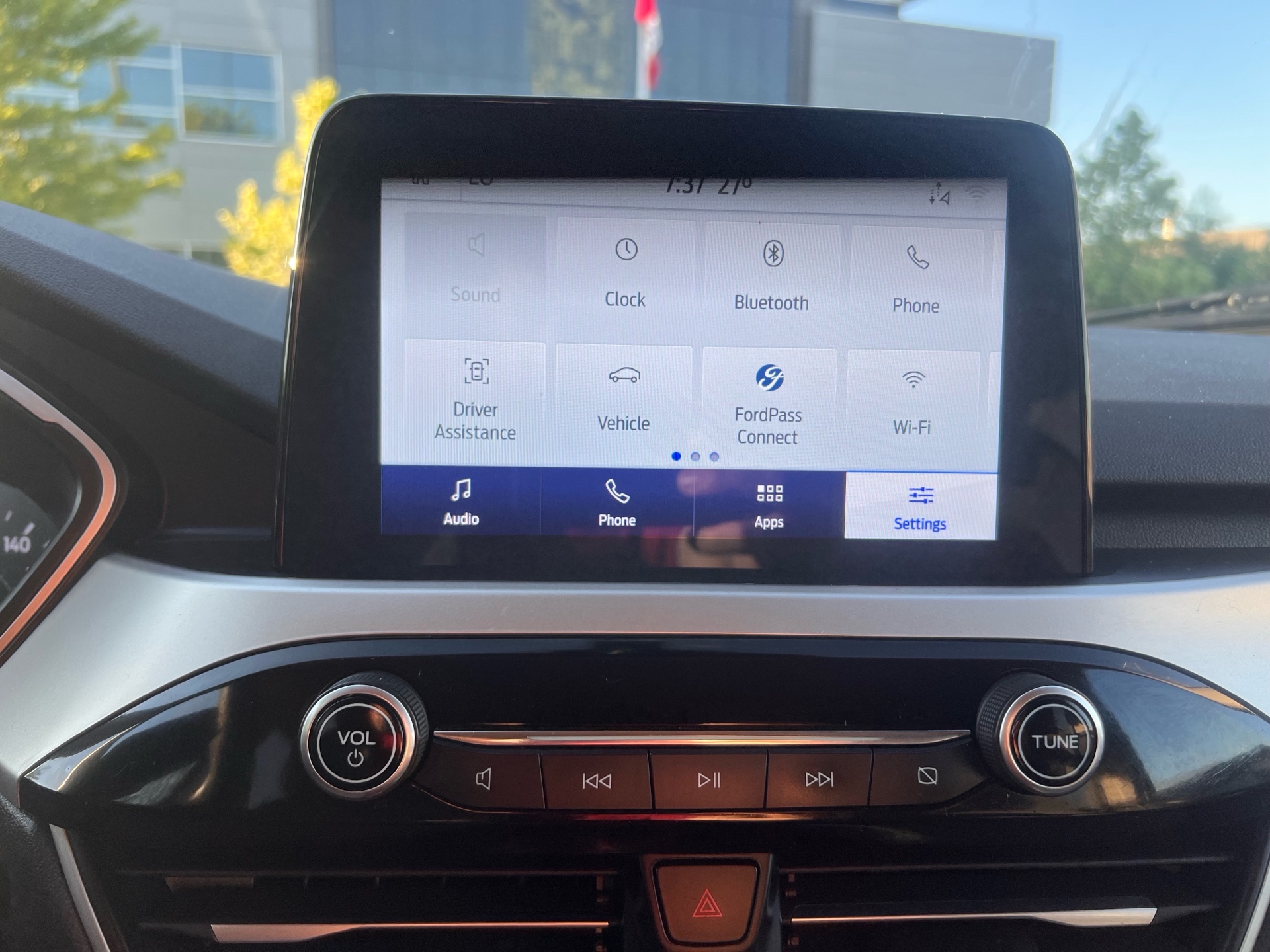 /autocainc/2020-Ford-Escape-46037064140727857.jpg
