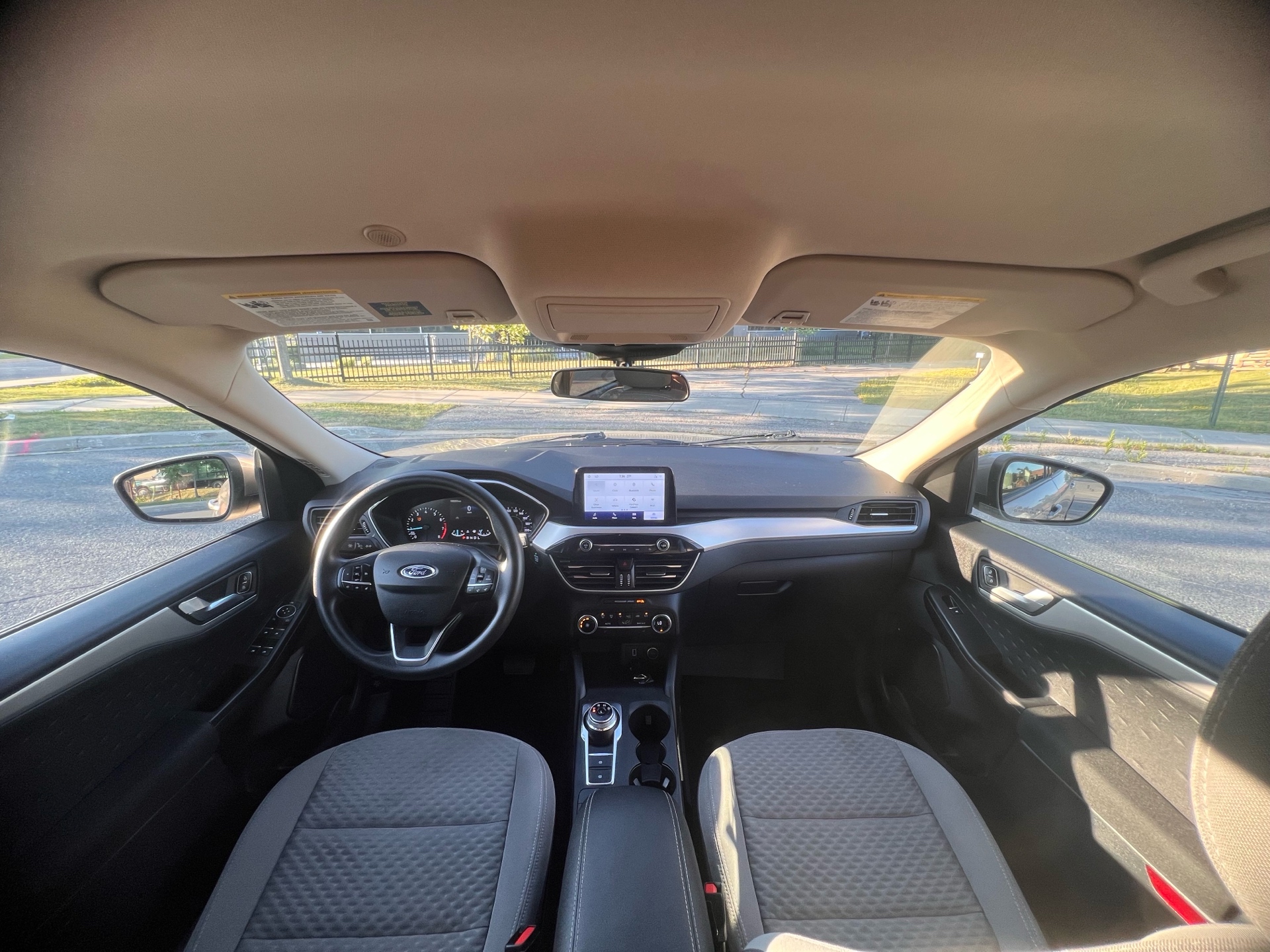 /autocainc/2020-Ford-Escape-8363525657383415.jpg