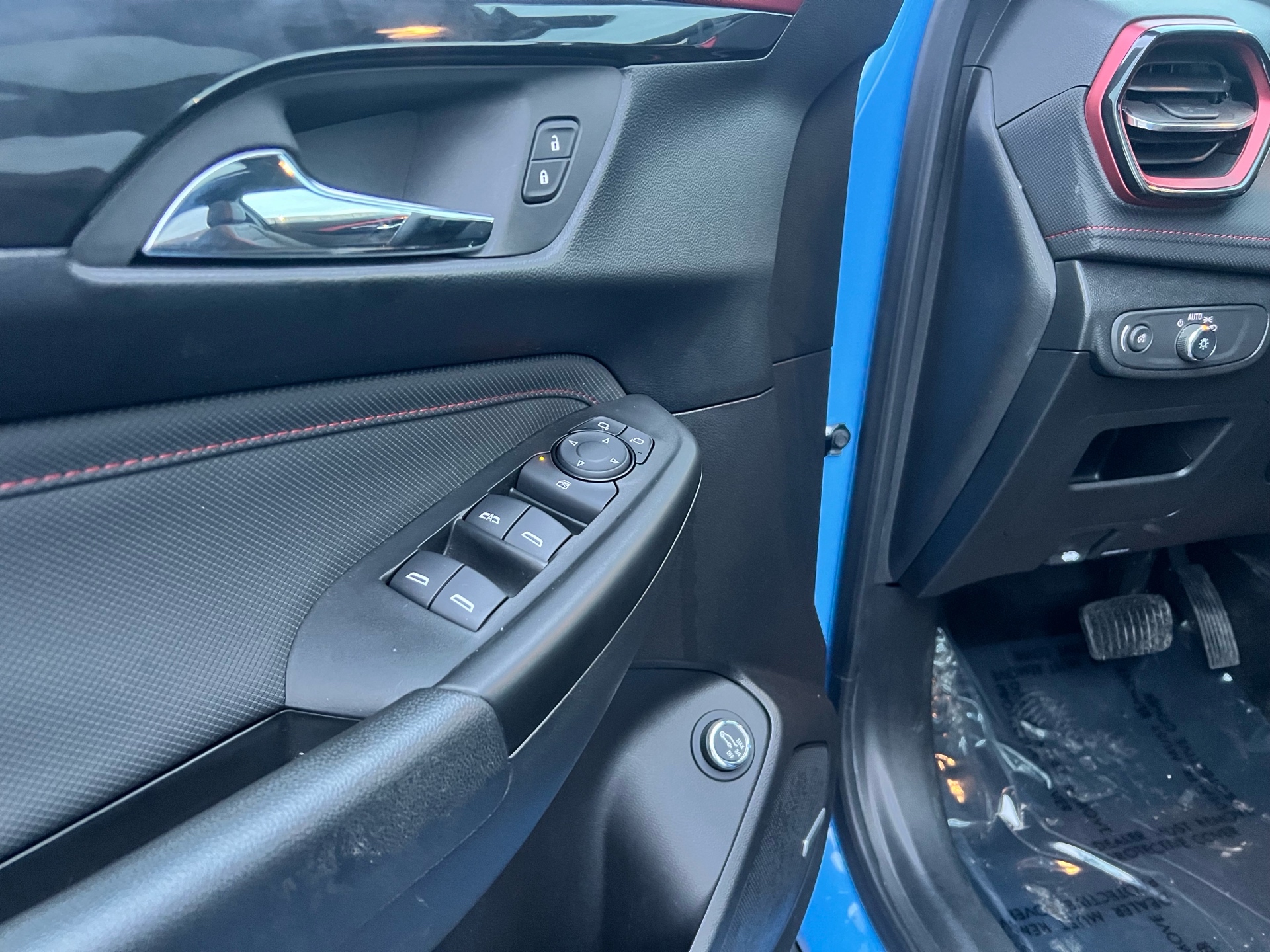 /autocainc/2024-Chevrolet-Trailblazer-6198929898490322.jpg