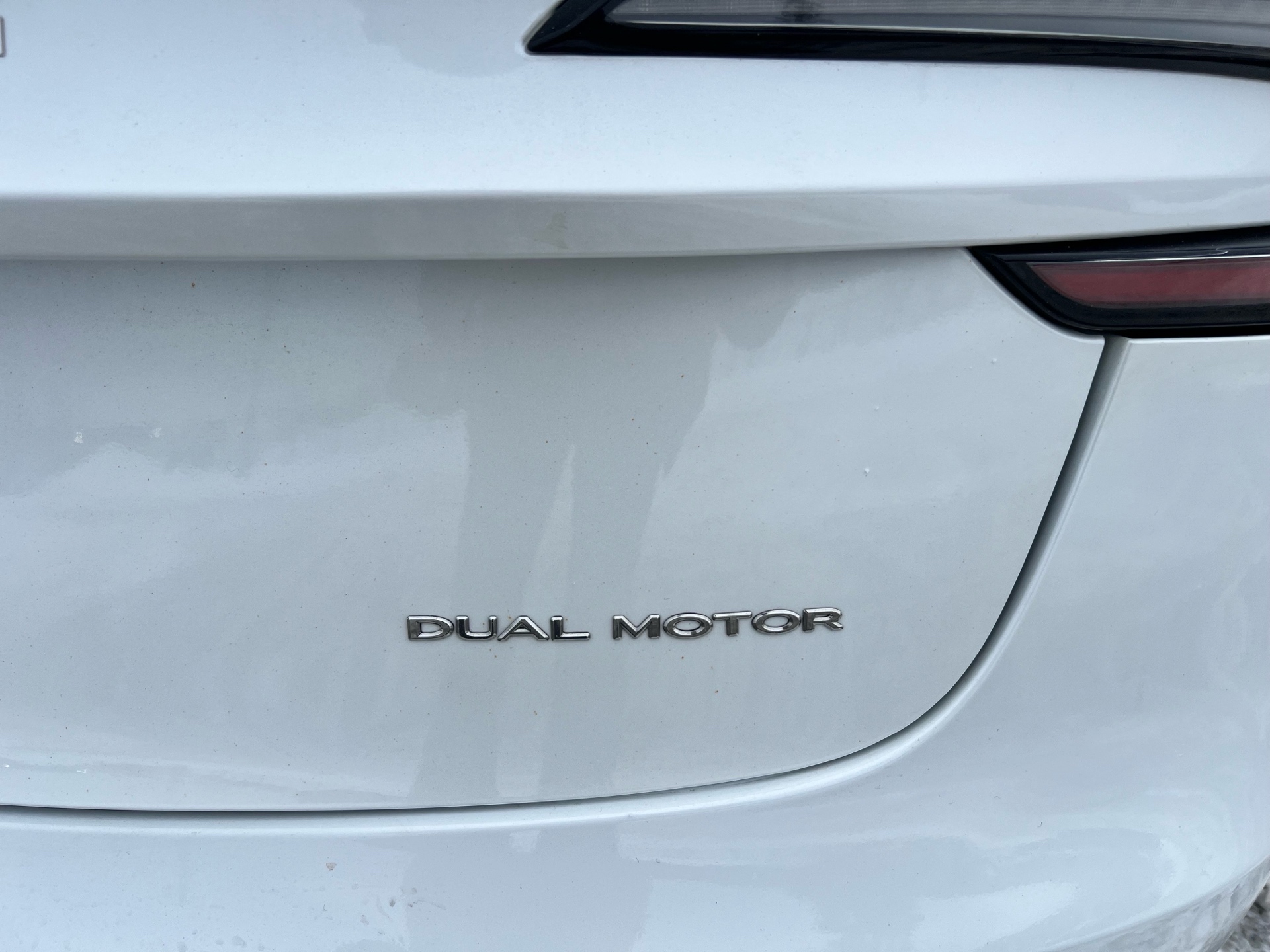 /autocainc/2025-Tesla-Model3-013852597512066467.jpg