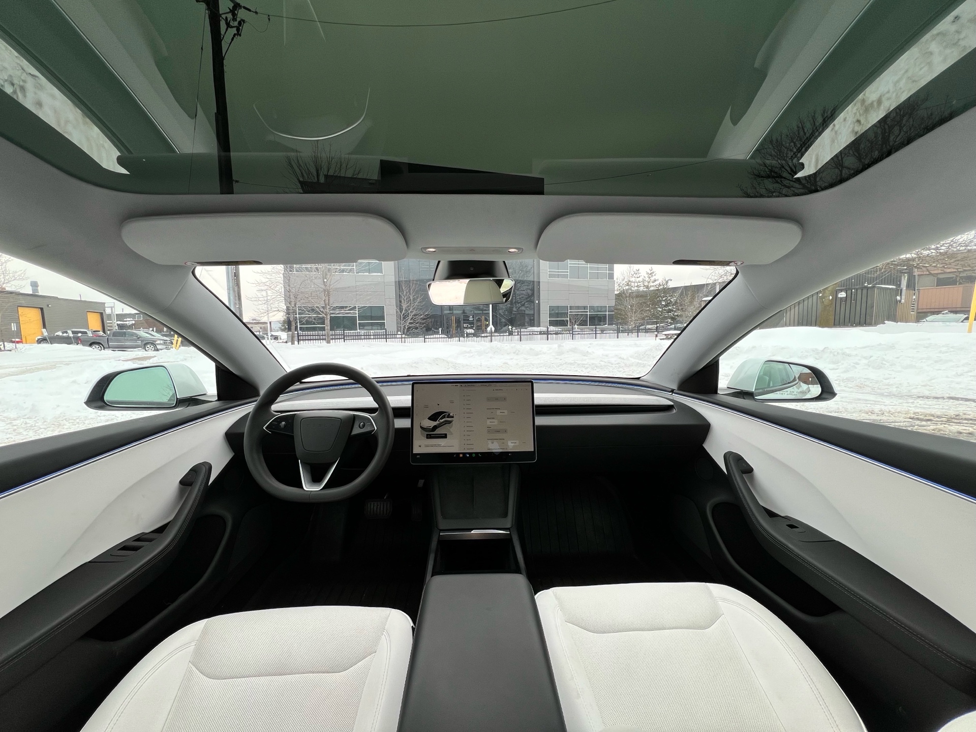 /autocainc/2025-Tesla-Model3-08098076878501104.jpg