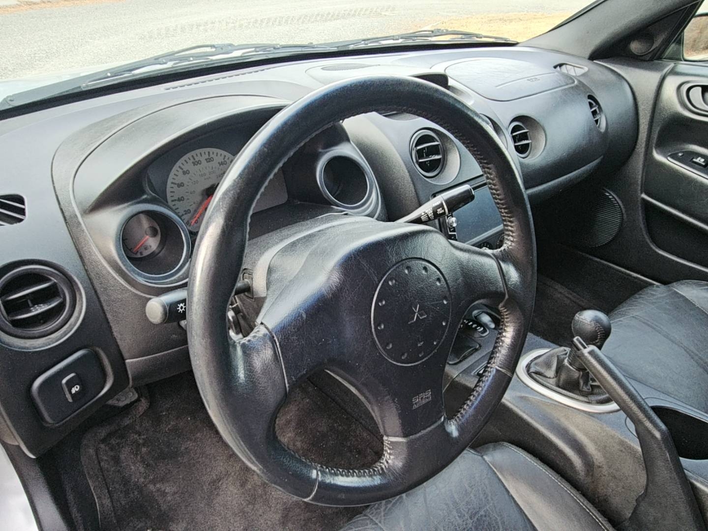 /automotionmotorsrvltd/2001-Mitsubishi-Eclipse-09236601794200383.jpg
