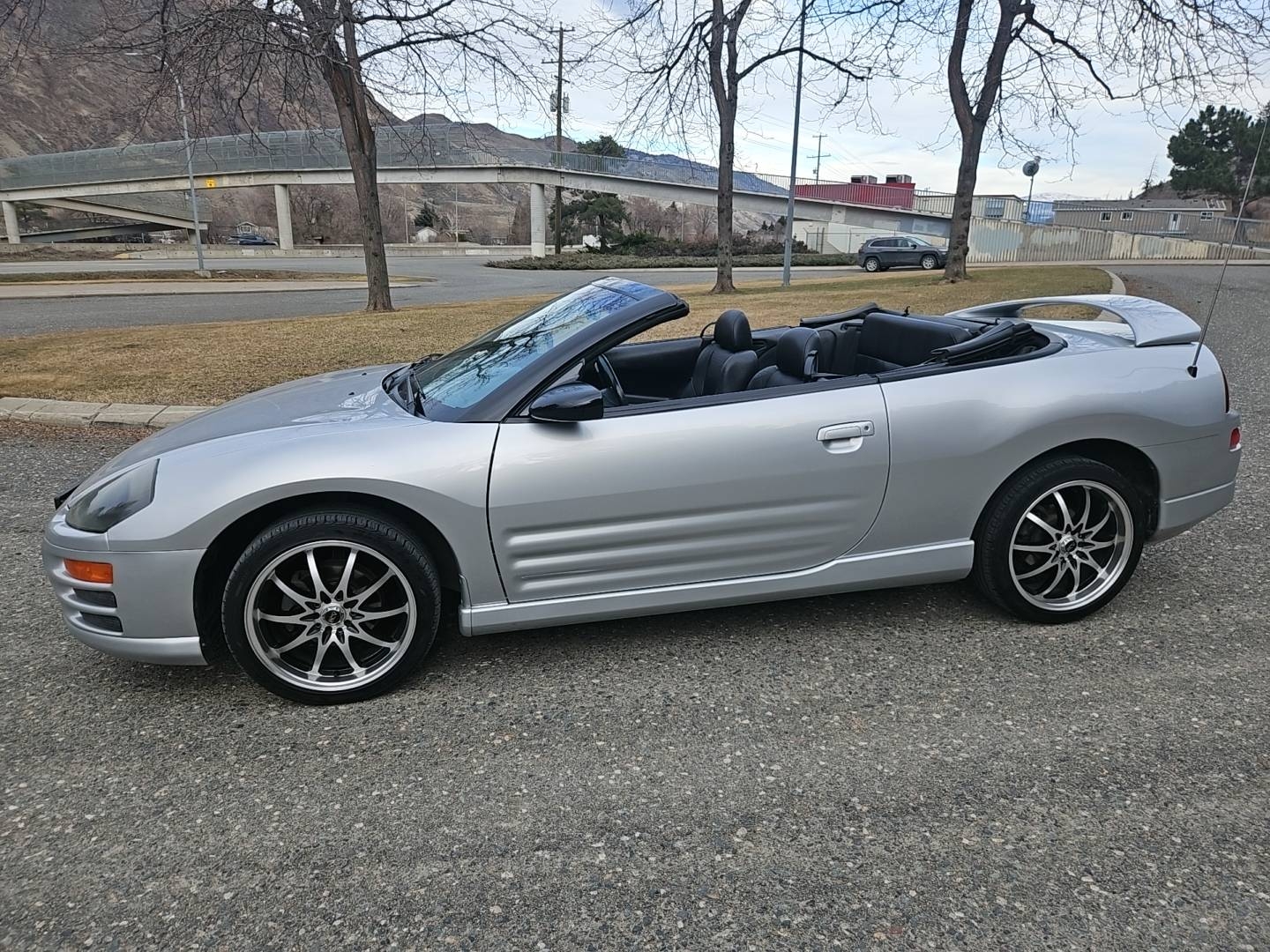 /automotionmotorsrvltd/2001-Mitsubishi-Eclipse-49810471337927664.jpg