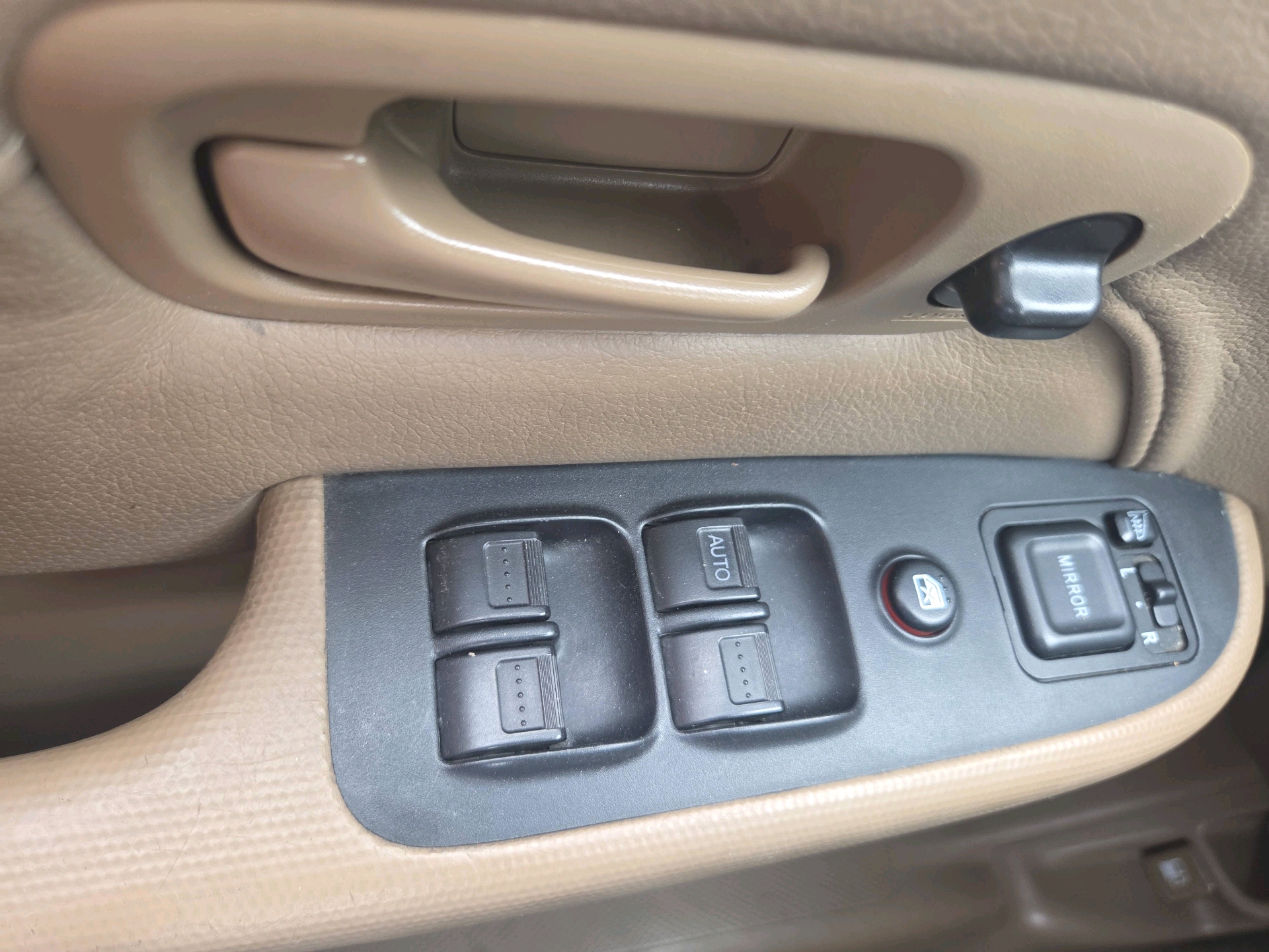 /automotionmotorsrvltd/2004-Honda-CR-V-38802208365348445.jpg