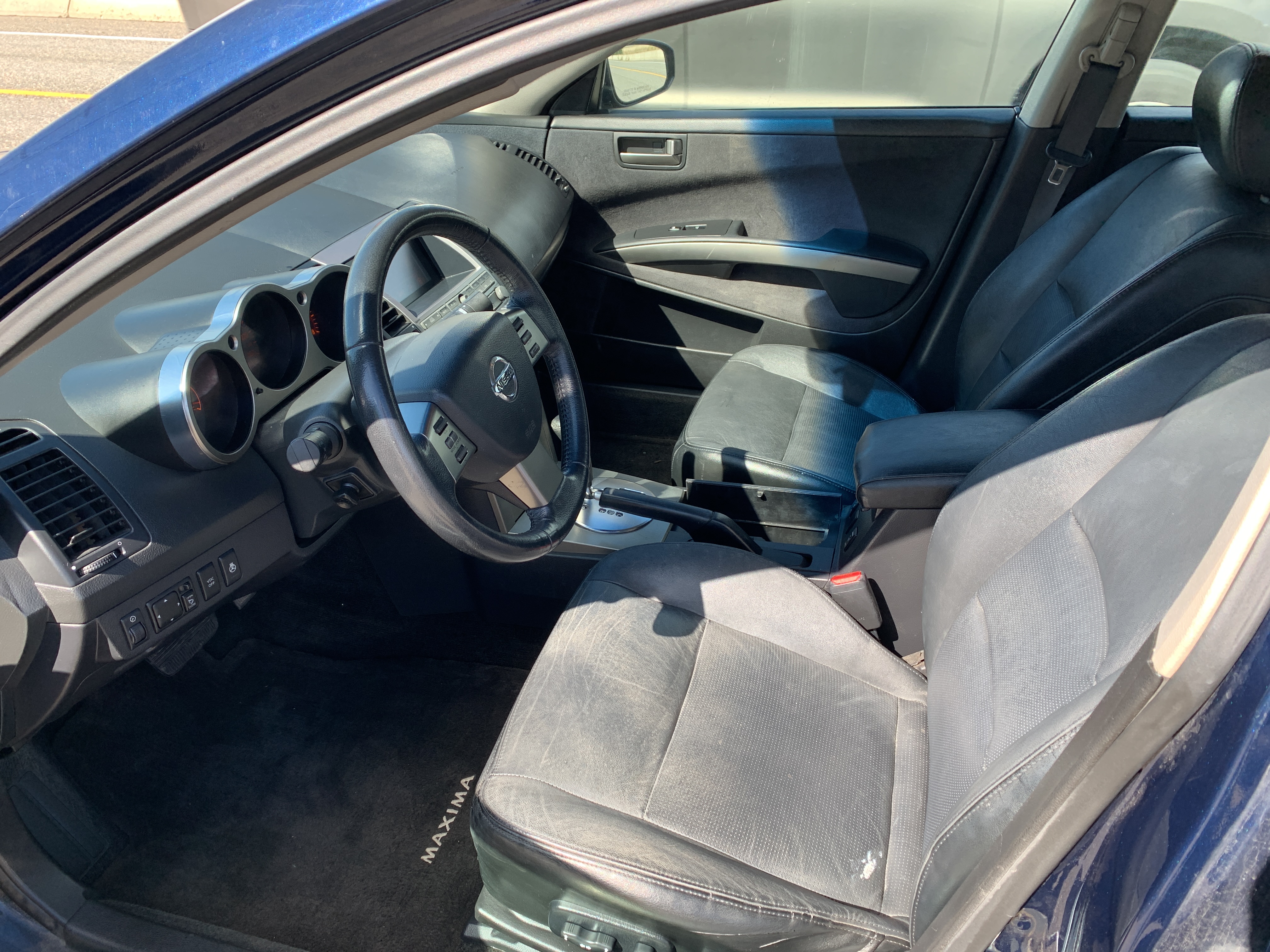 /automotionmotorsrvltd/2004-Nissan-Maxima-724251017831546.jpg