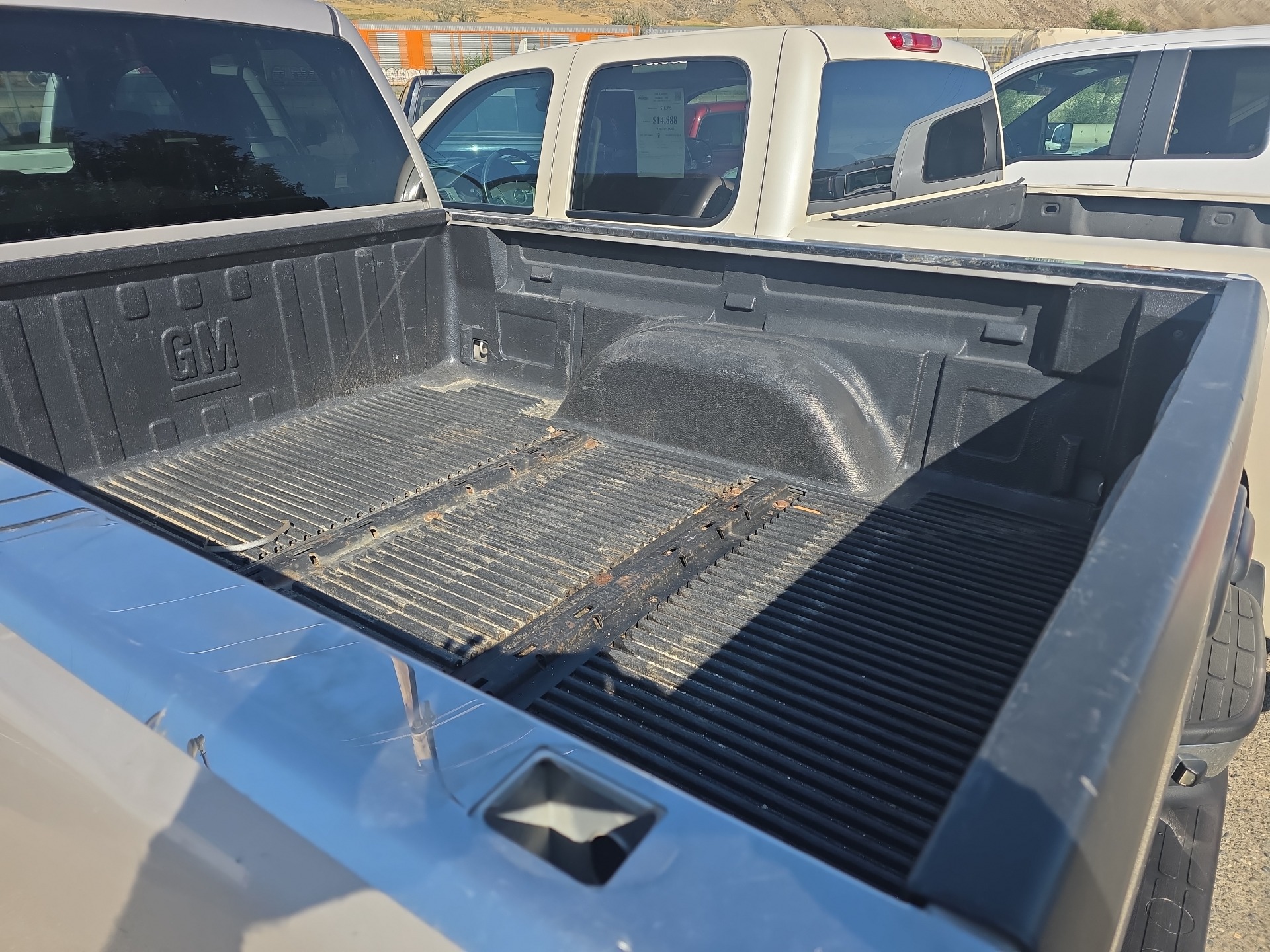 /automotionmotorsrvltd/2005-Chevrolet-Silverado2500HD-20174828086907937.jpg