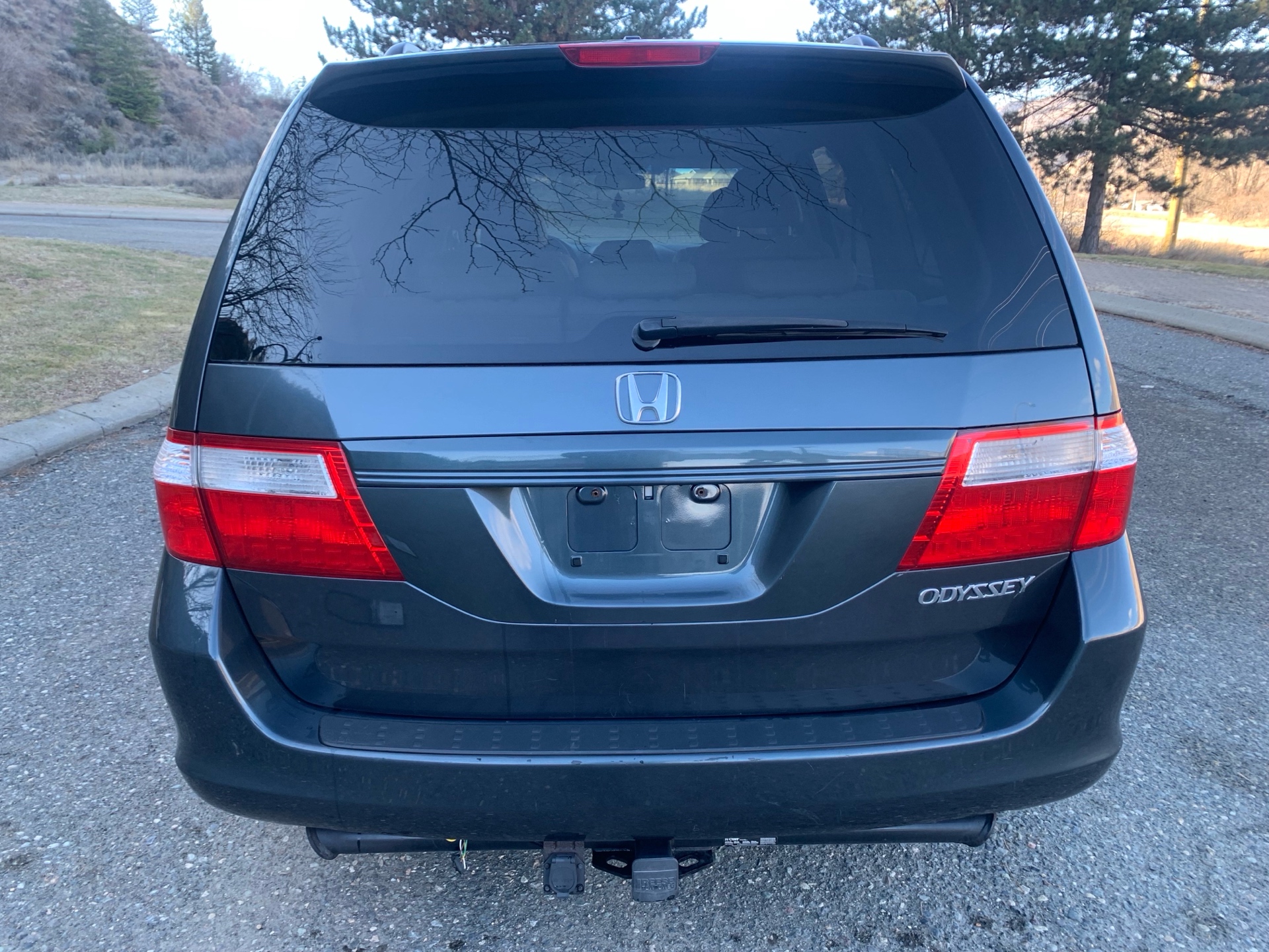 /automotionmotorsrvltd/2005-Honda-Odyssey-32352281063189525.jpg