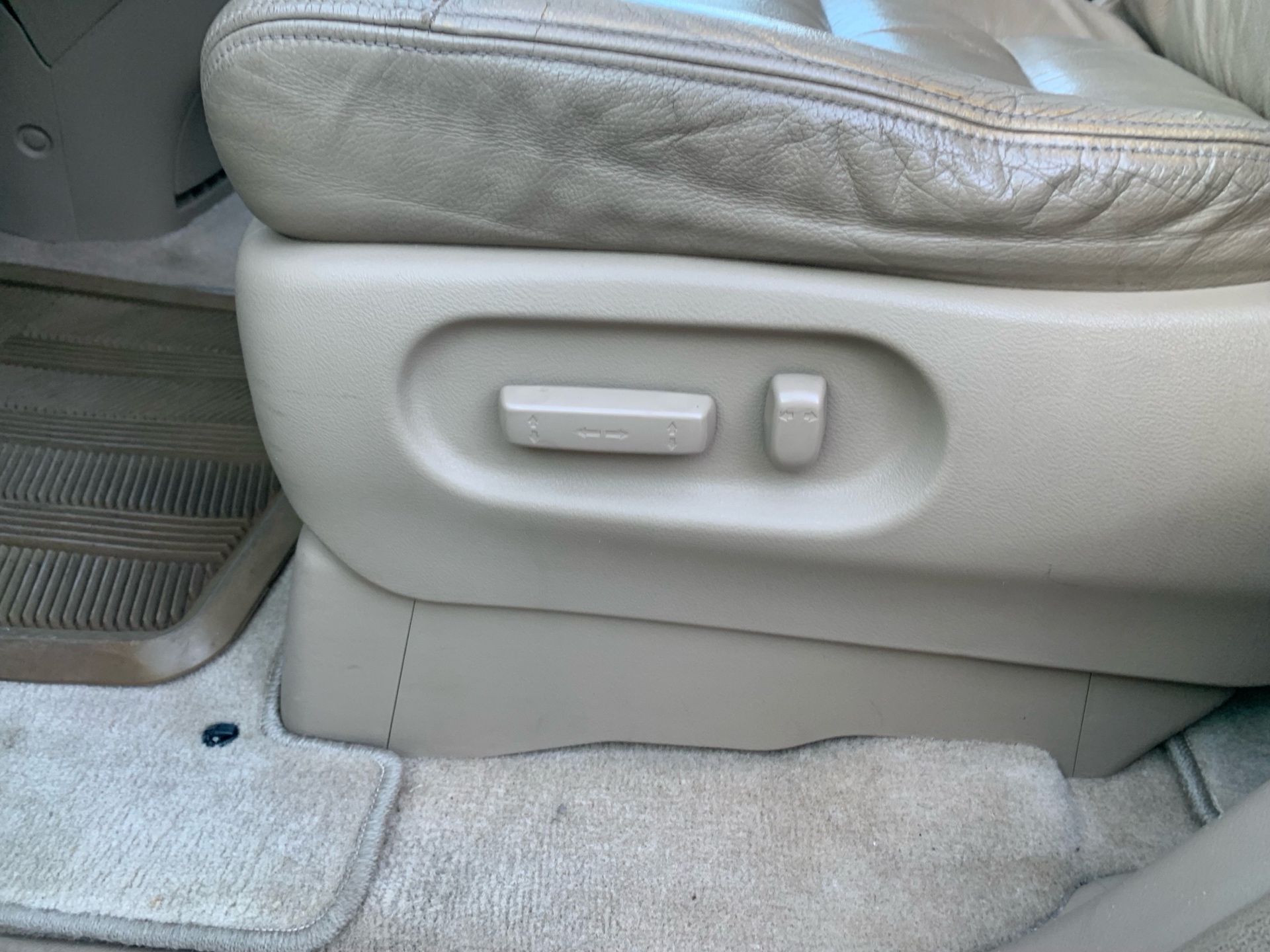 /automotionmotorsrvltd/2005-Honda-Odyssey-8571355691521938.jpg