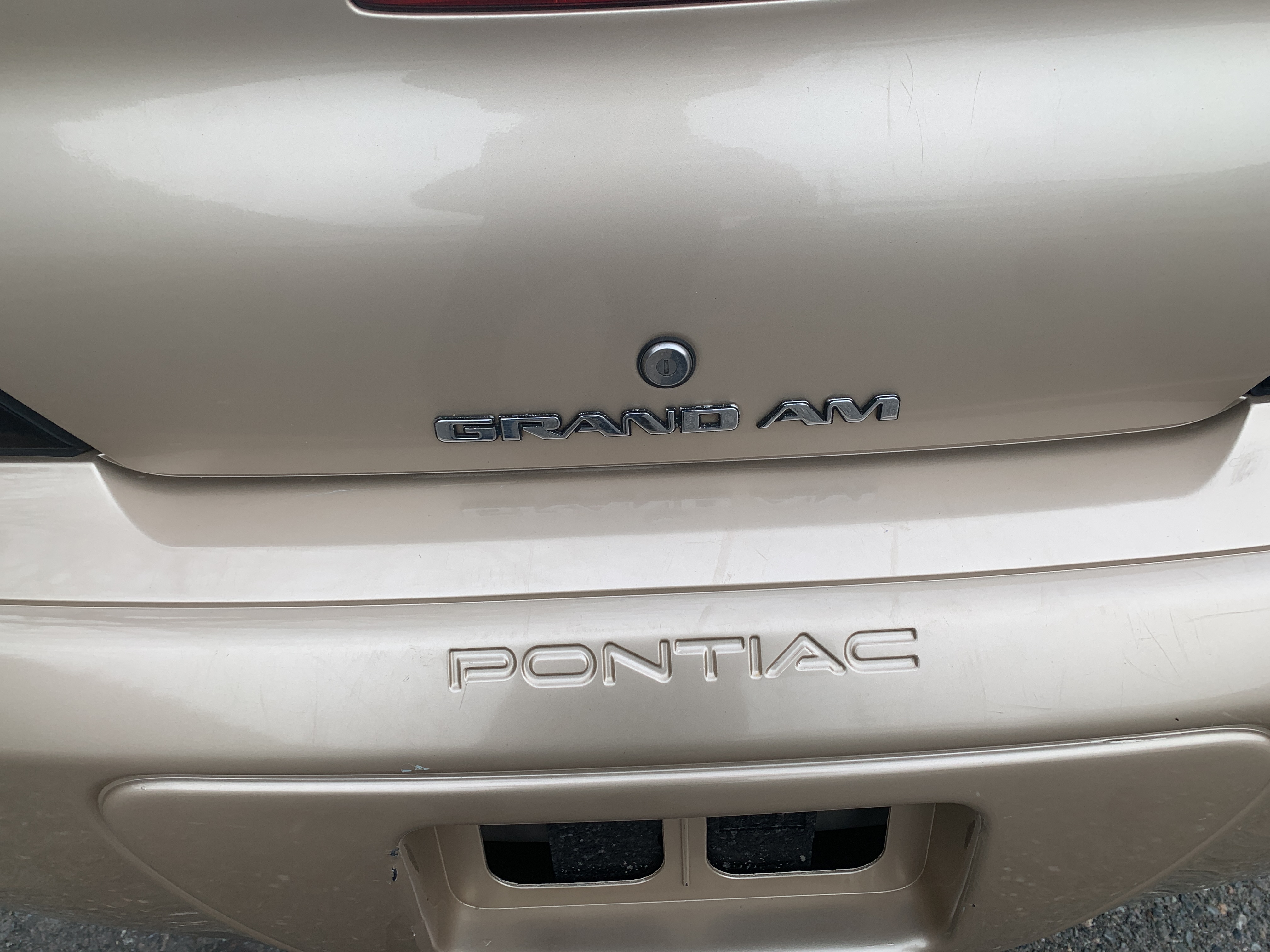 /automotionmotorsrvltd/2005-Pontiac-GrandAM-10714519931873934.jpg