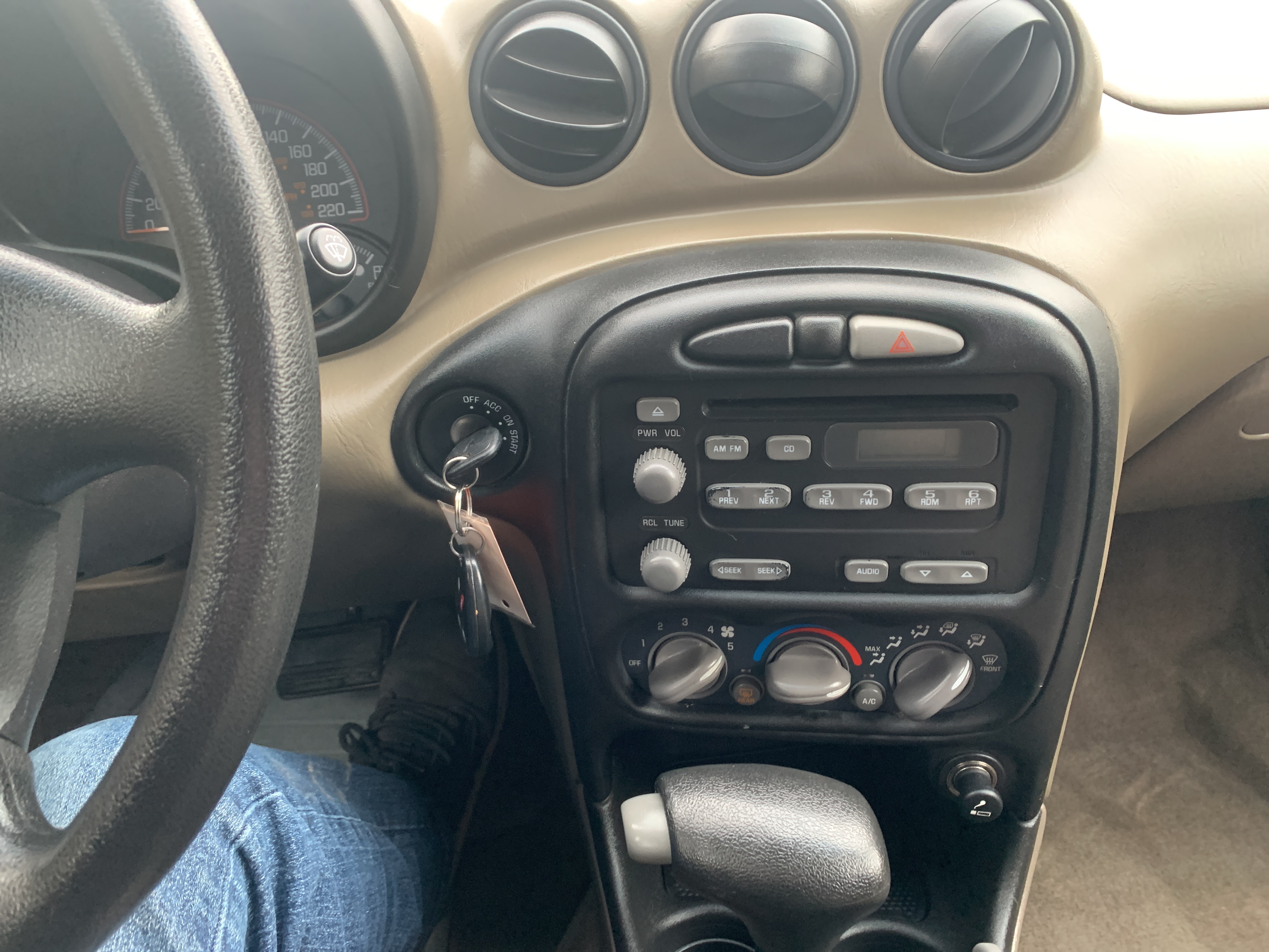 /automotionmotorsrvltd/2005-Pontiac-GrandAM-46685262655935555.jpg