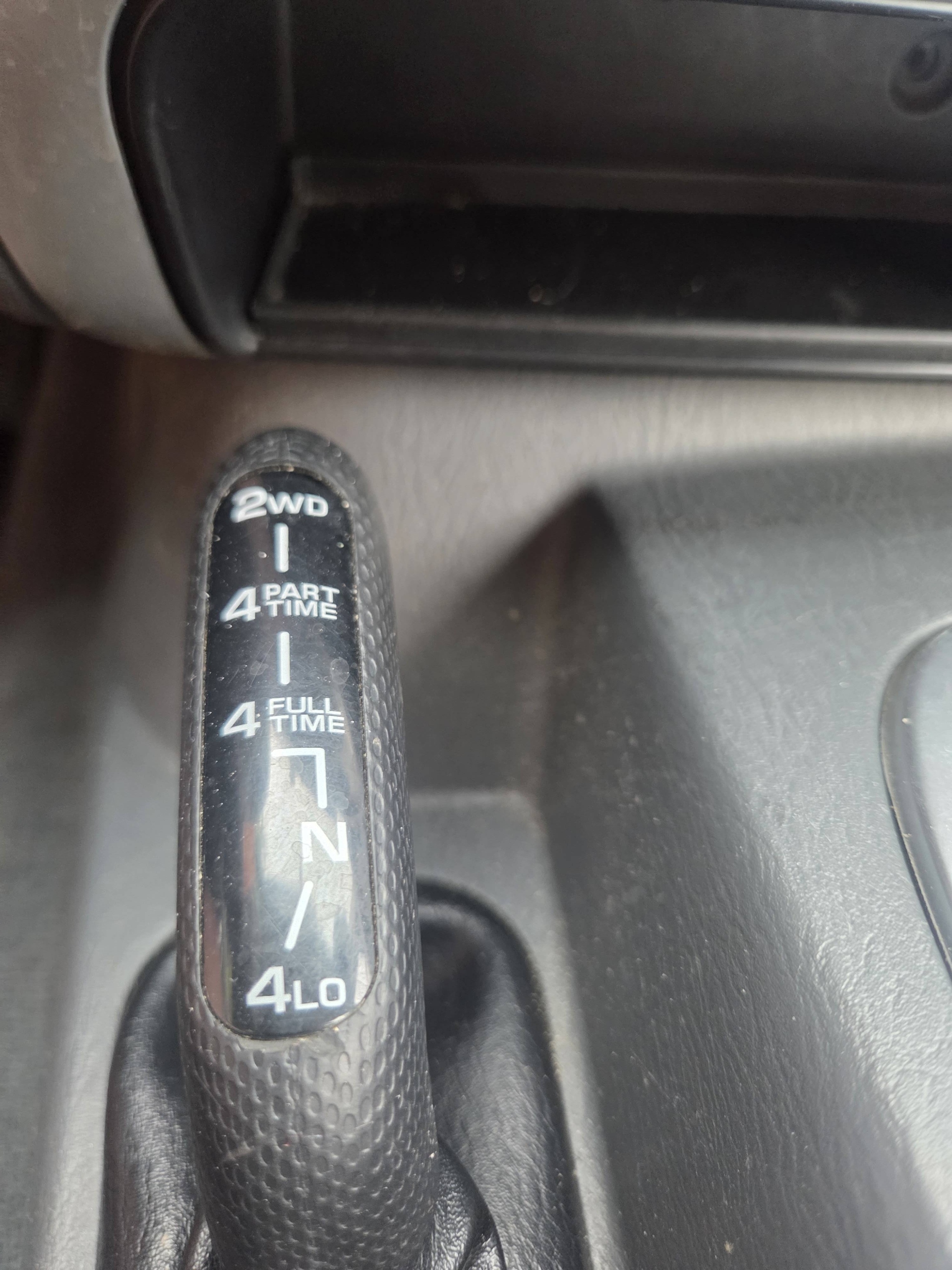 /automotionmotorsrvltd/2006-Jeep-Liberty-24199339592554114.jpg