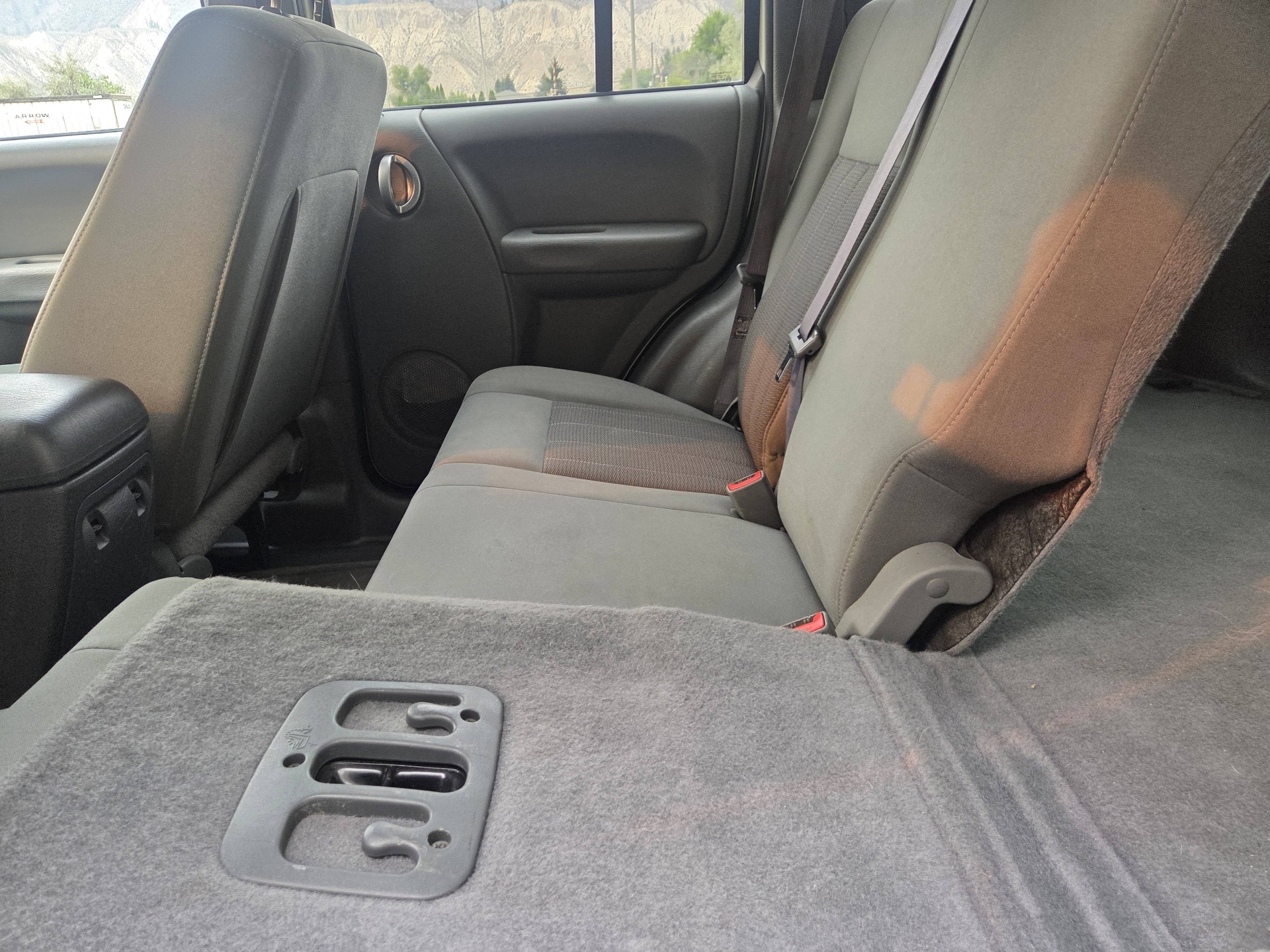 /automotionmotorsrvltd/2006-Jeep-Liberty-4007122453757239.jpg
