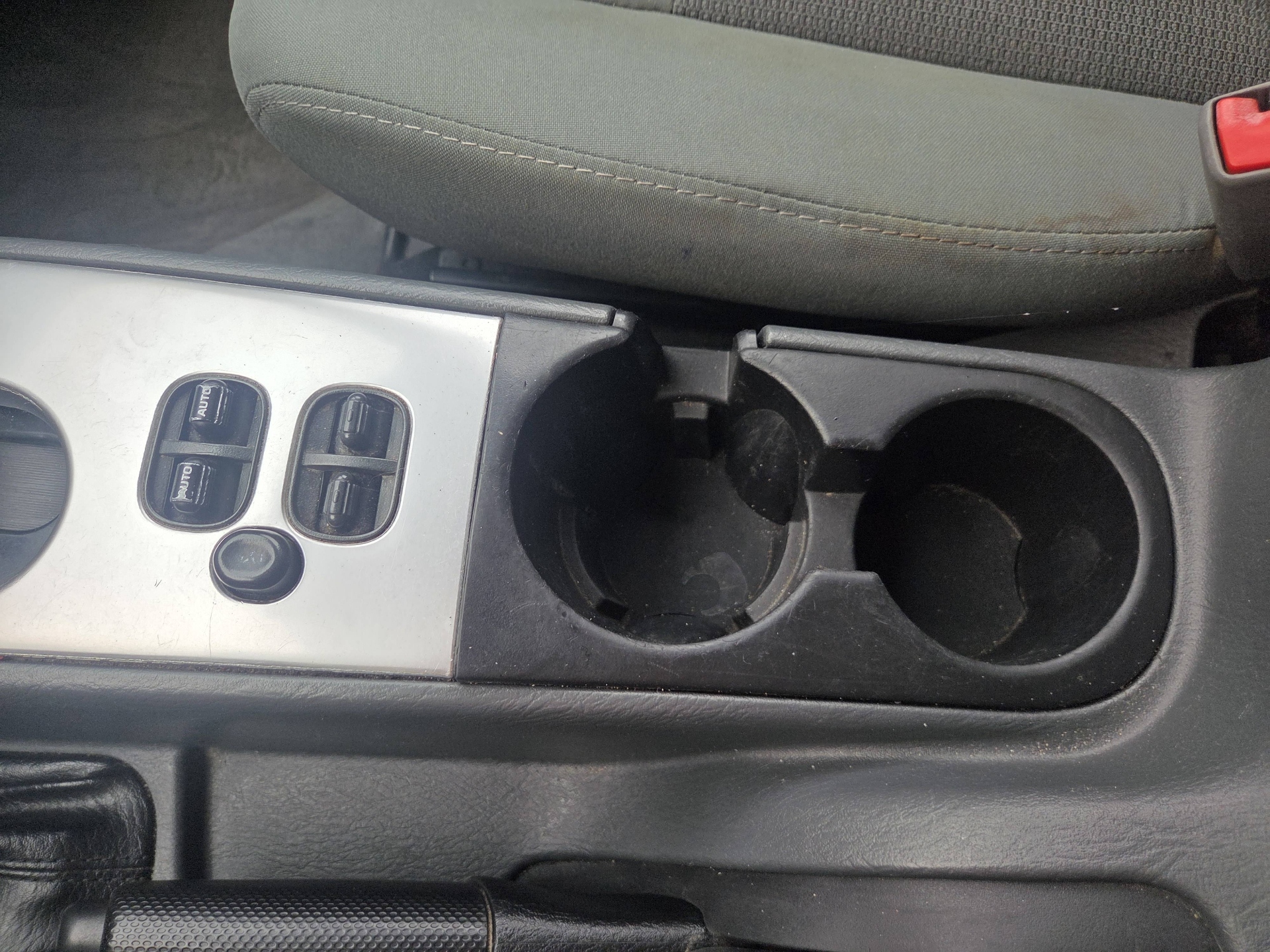 /automotionmotorsrvltd/2006-Jeep-Liberty-734743340035251.jpg