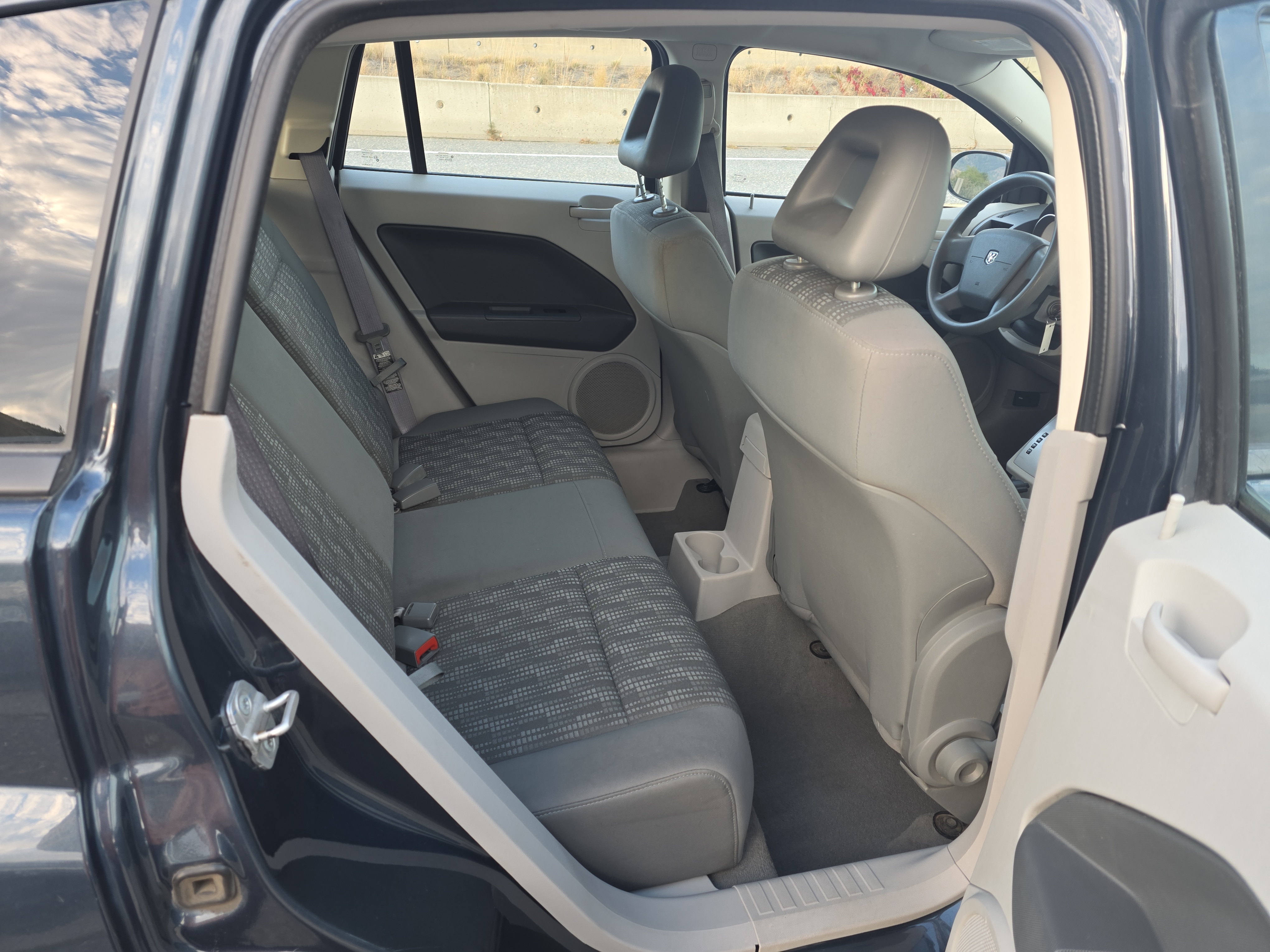 /automotionmotorsrvltd/2007-Dodge-Caliber-15222756734016696.jpg