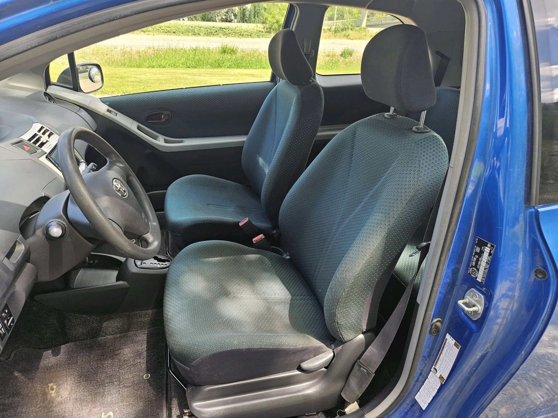 /automotionmotorsrvltd/2007-Toyota-Yaris-2243752821921583.jpg