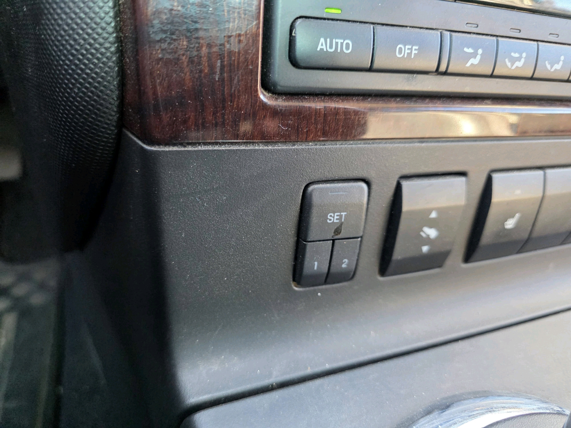 /automotionmotorsrvltd/2008-Ford-Explorer-18771359090987172.jpg