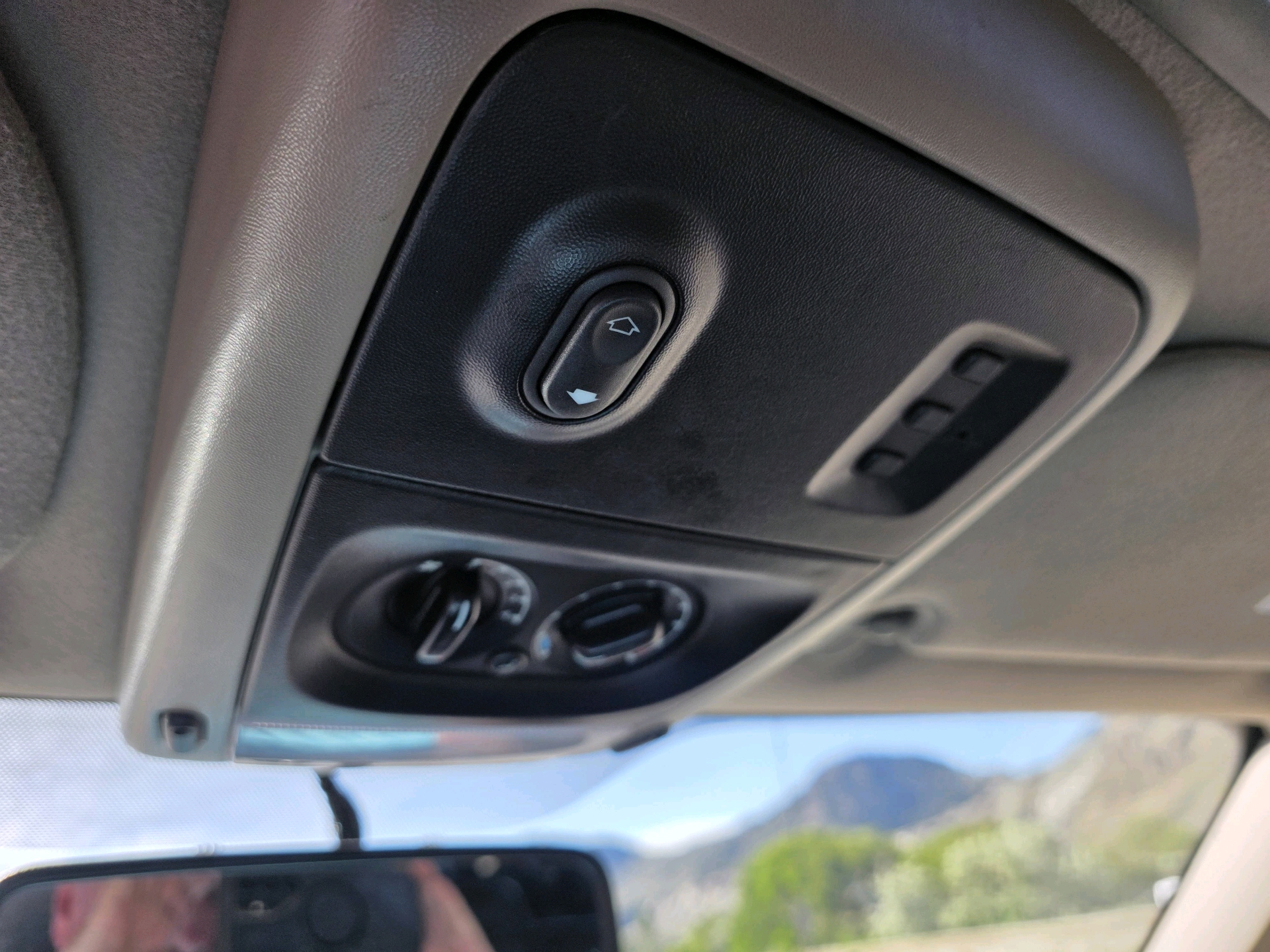 /automotionmotorsrvltd/2008-Ford-Explorer-45980740459740366.jpg