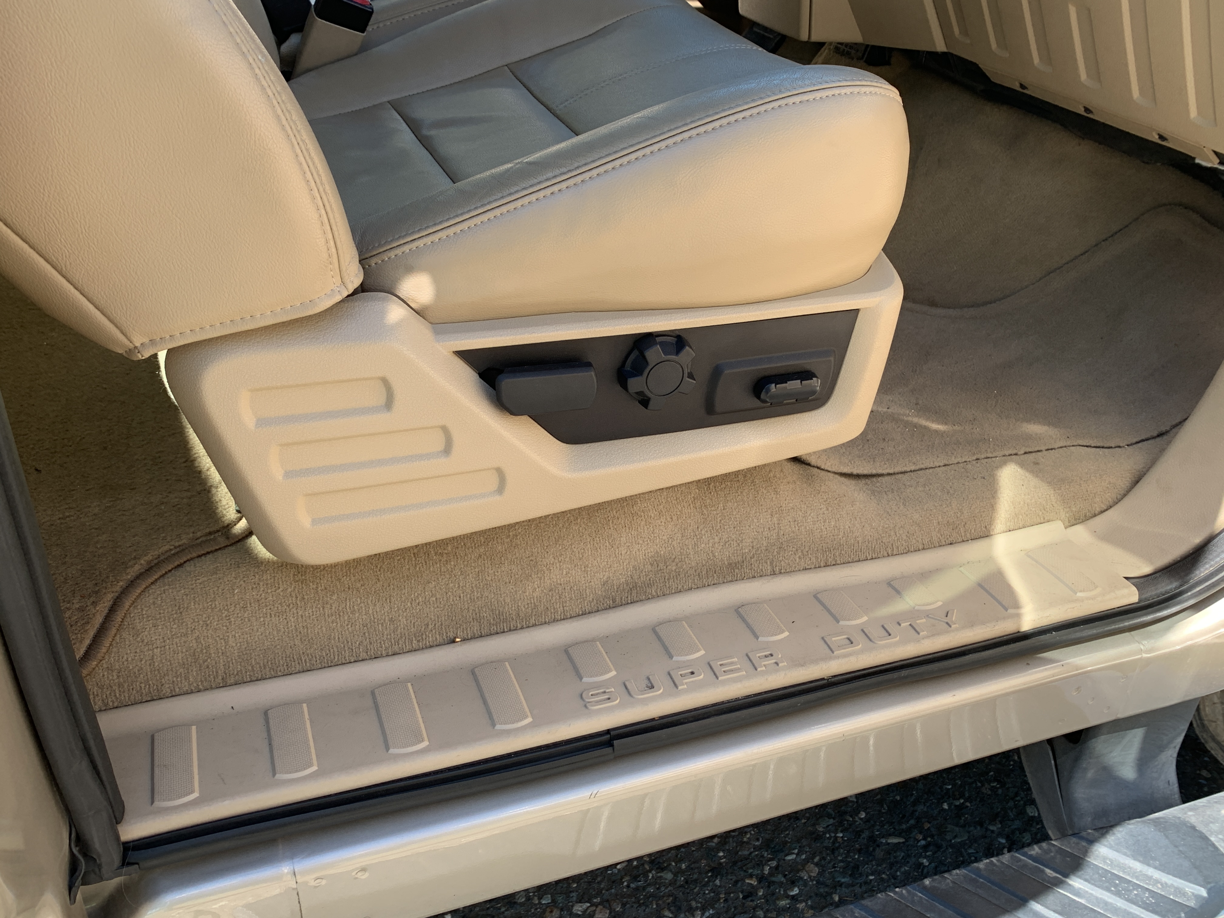 /automotionmotorsrvltd/2008-Ford-SuperDuty-31319730137414203.jpg