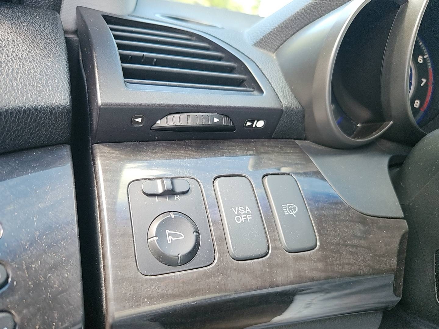 /automotionmotorsrvltd/2009-Acura-MDX-7685589441187104.jpg