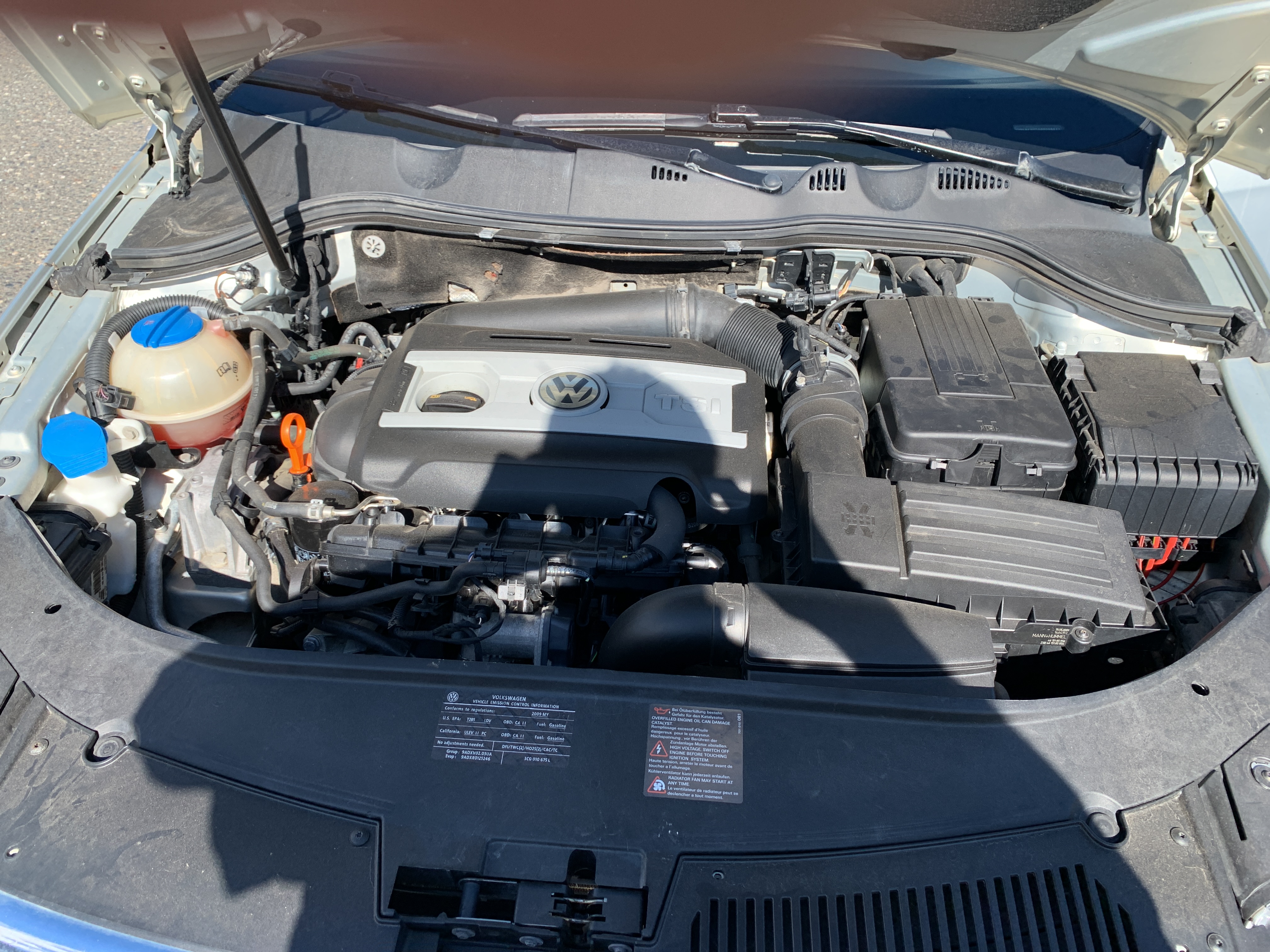 /automotionmotorsrvltd/2009-Volkswagen-Passat-43425921794818834.jpg