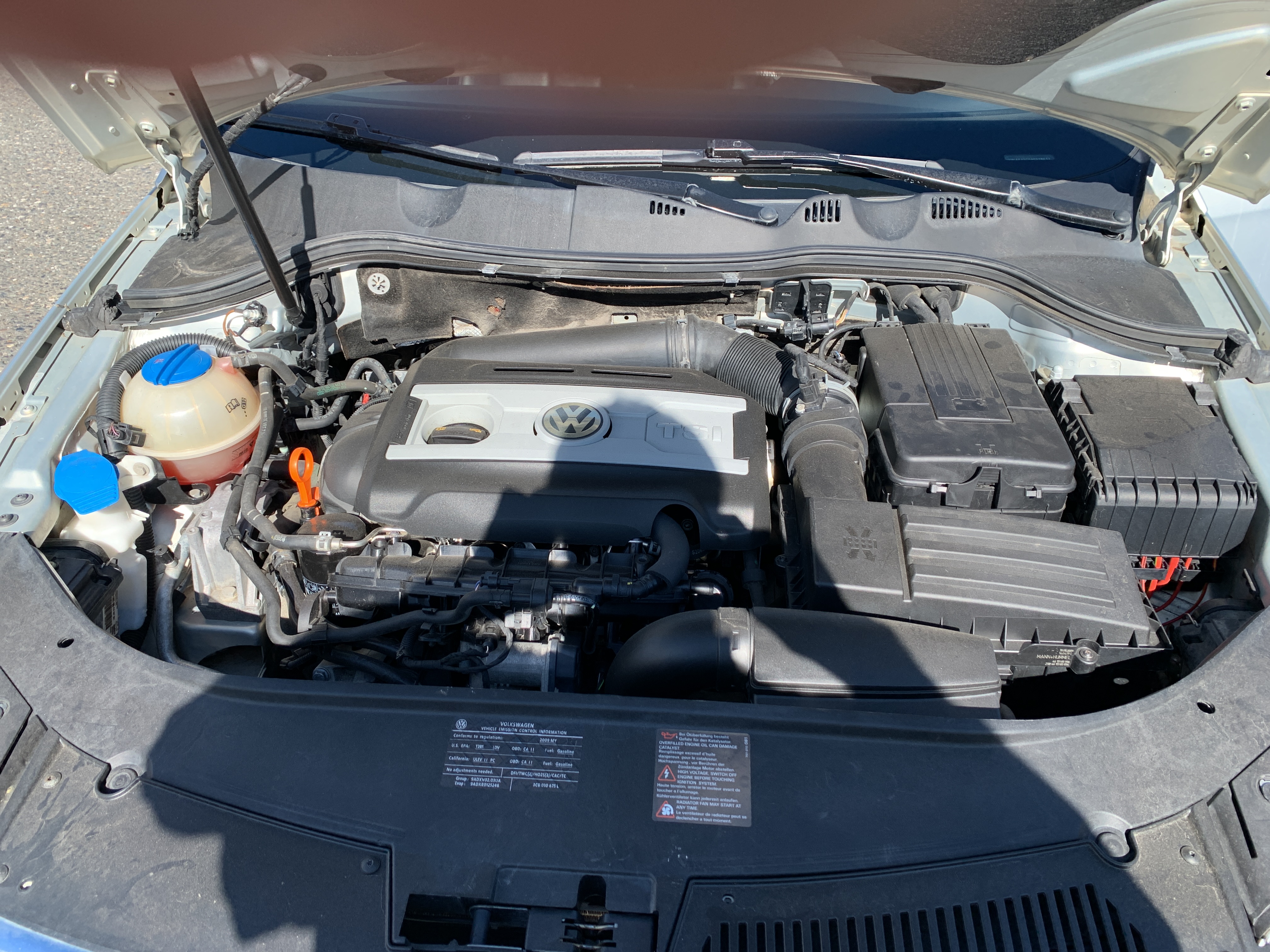 /automotionmotorsrvltd/2009-Volkswagen-Passat-7741747514686863.jpg