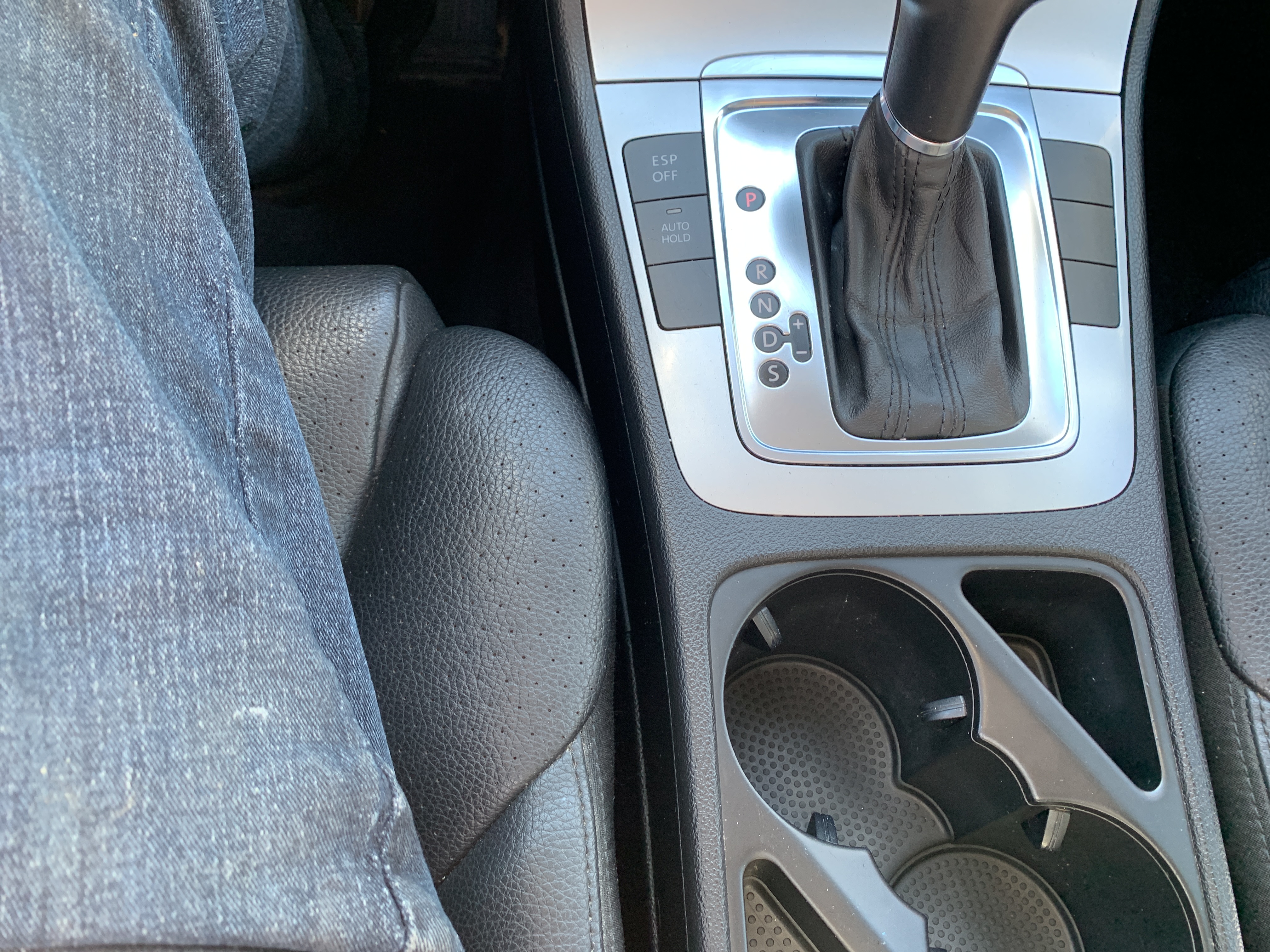 /automotionmotorsrvltd/2009-Volkswagen-Passat-961818990259329.jpg