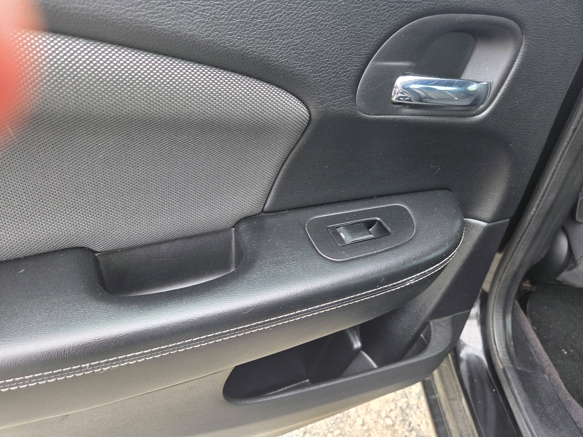/automotionmotorsrvltd/2011-Dodge-Avenger-018177644909783464.jpg