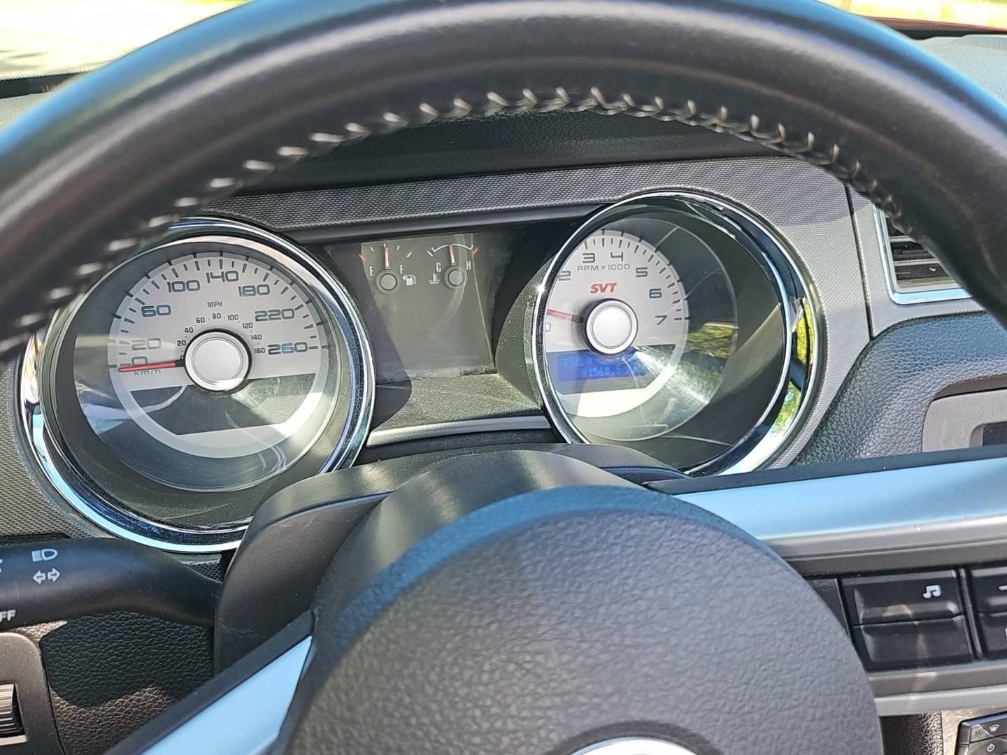 /automotionmotorsrvltd/2011-Ford-Mustang-3352812624353201.jpg
