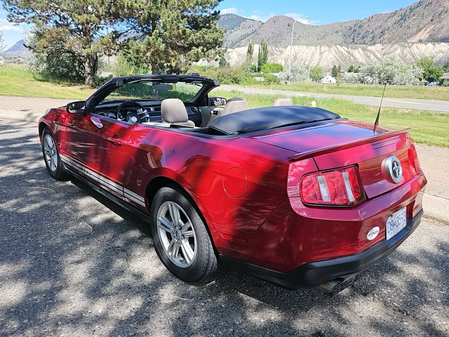 /automotionmotorsrvltd/2011-Ford-Mustang-6296605914740638.jpg