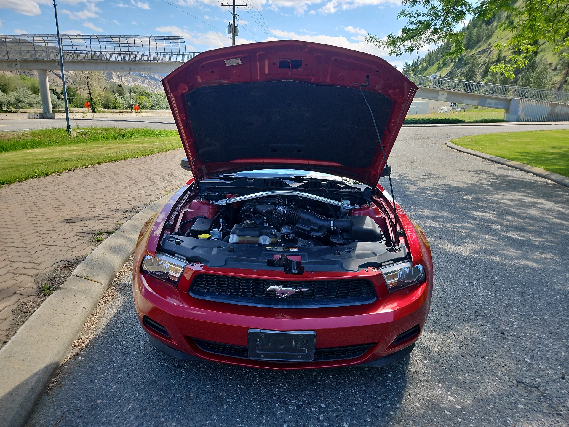 /automotionmotorsrvltd/2011-Ford-Mustang-6360423709621912.jpg