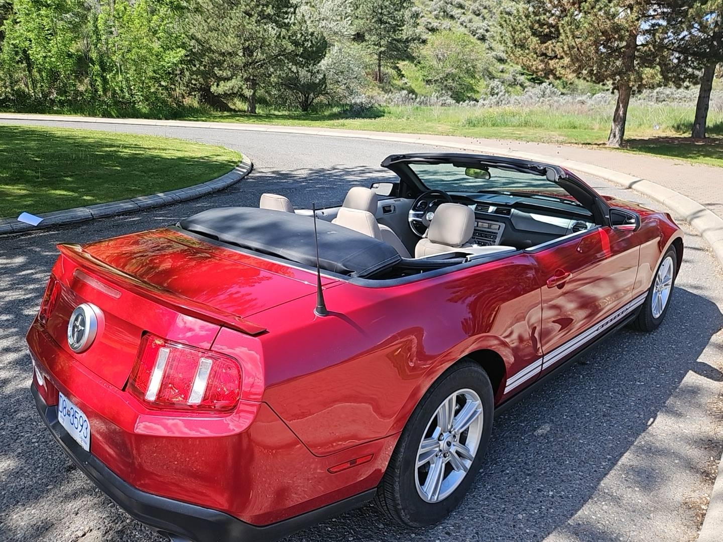 /automotionmotorsrvltd/2011-Ford-Mustang-8971873705876656.jpg