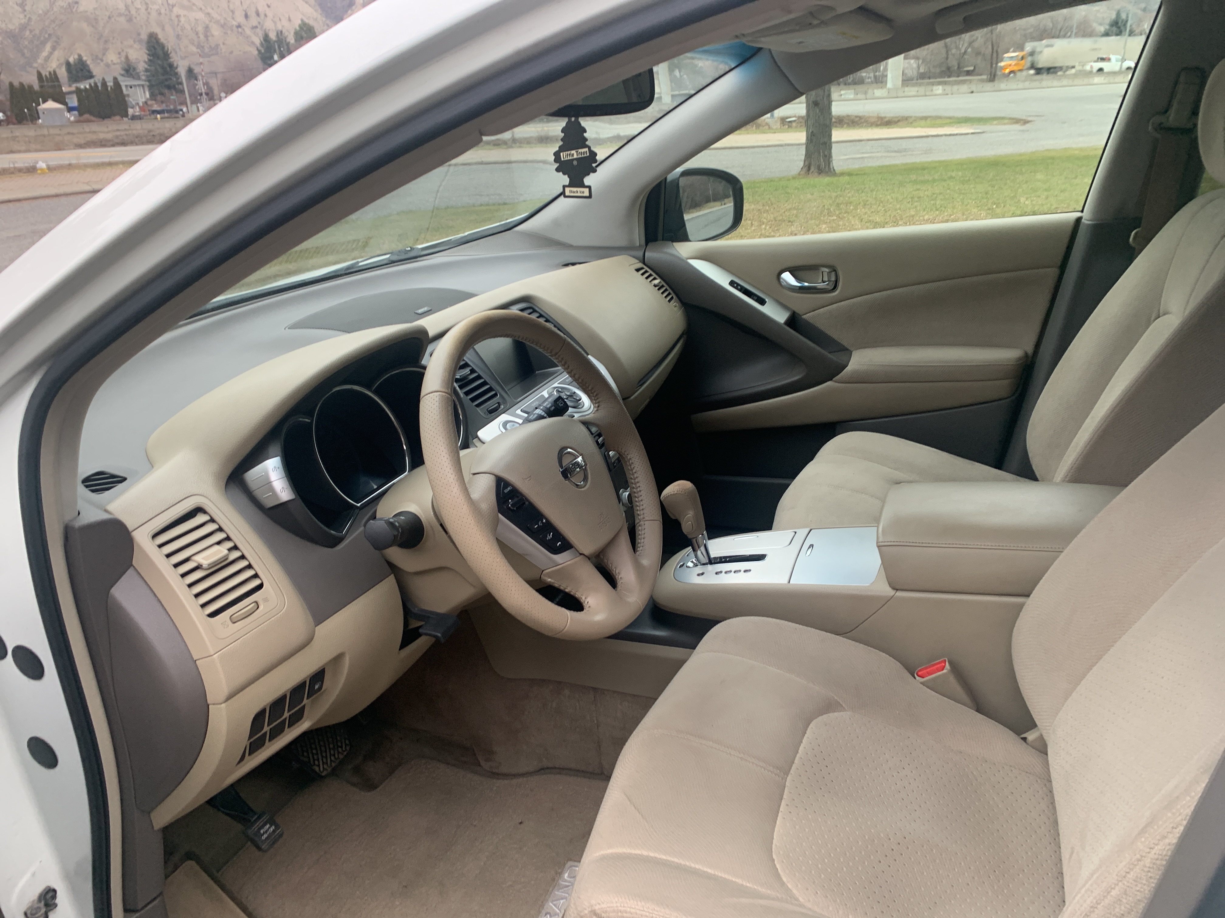 /automotionmotorsrvltd/2011-Nissan-Murano-44541987593040244.jpg