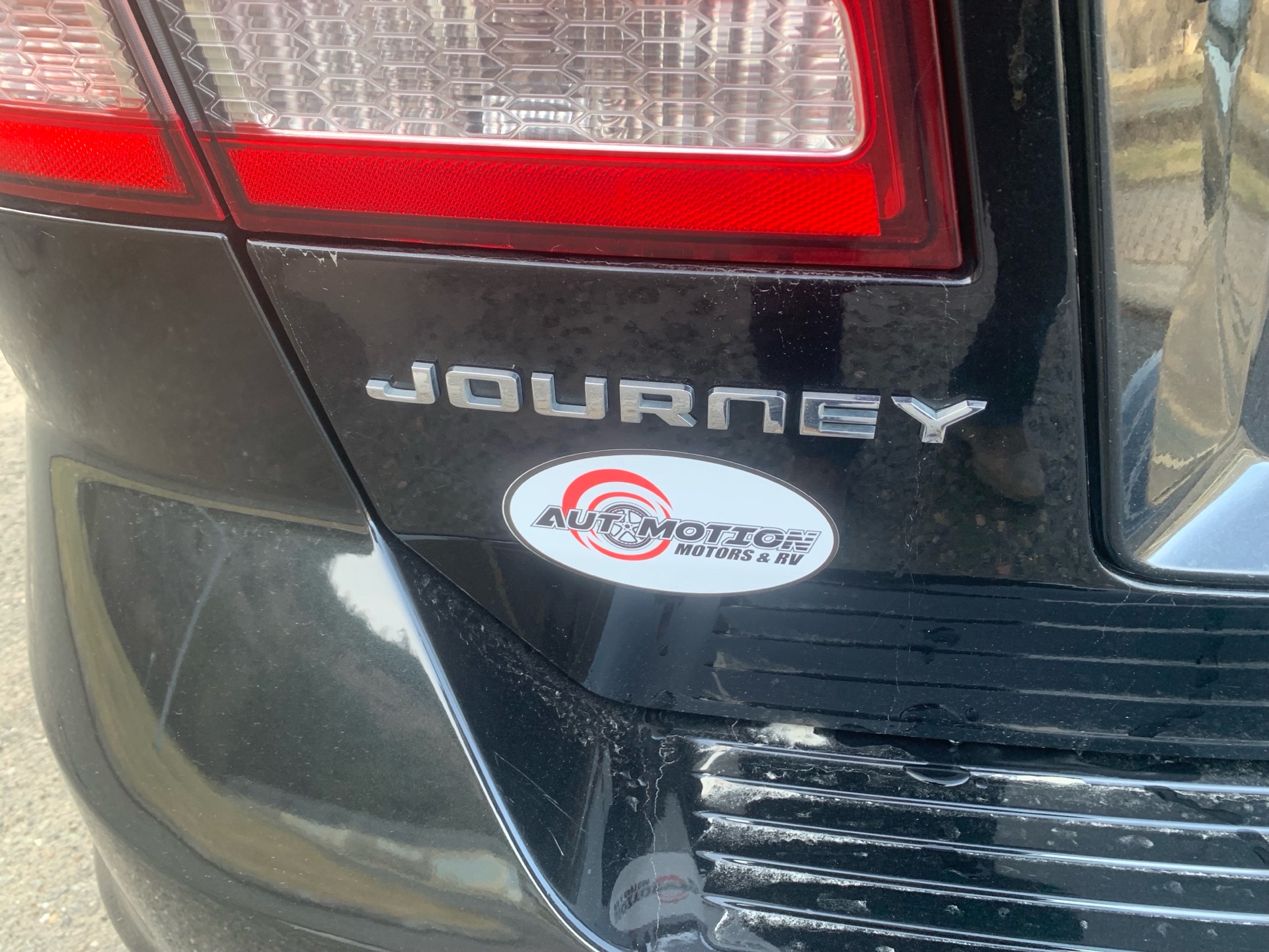 /automotionmotorsrvltd/2012-Dodge-Journey-14700680226595475.jpg