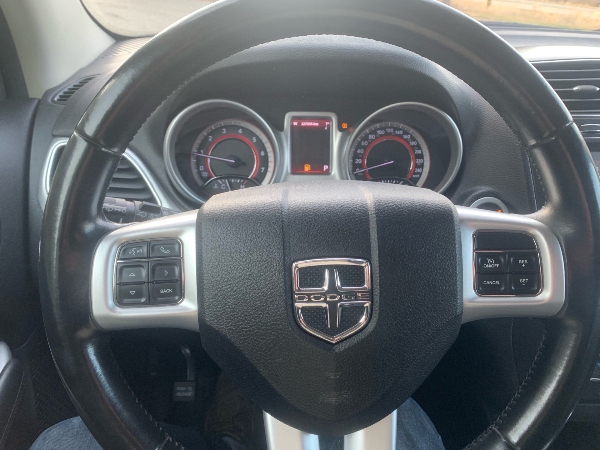 /automotionmotorsrvltd/2012-Dodge-Journey-517761950481187.jpg