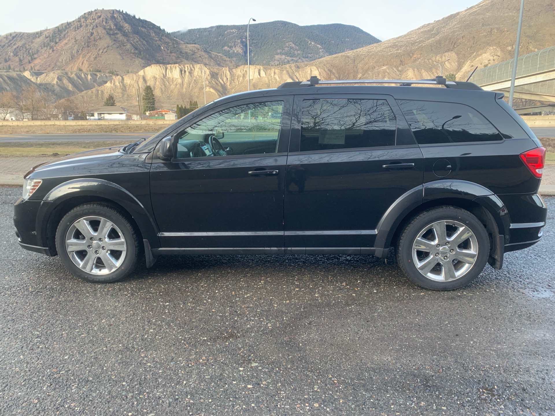 /automotionmotorsrvltd/2012-Dodge-Journey-9564685131494701.jpg