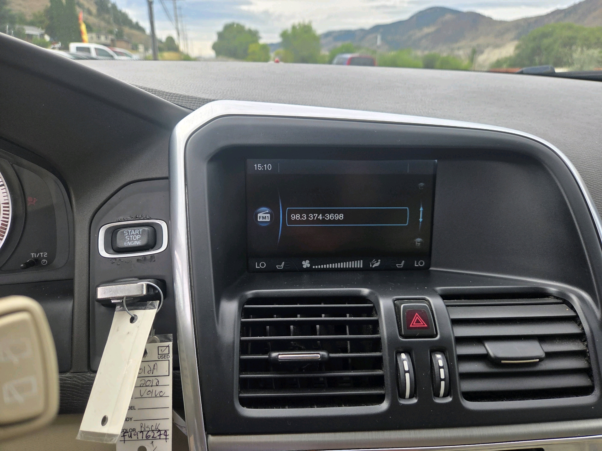 /automotionmotorsrvltd/2012-Volvo-XC60-037529741210698075.jpg