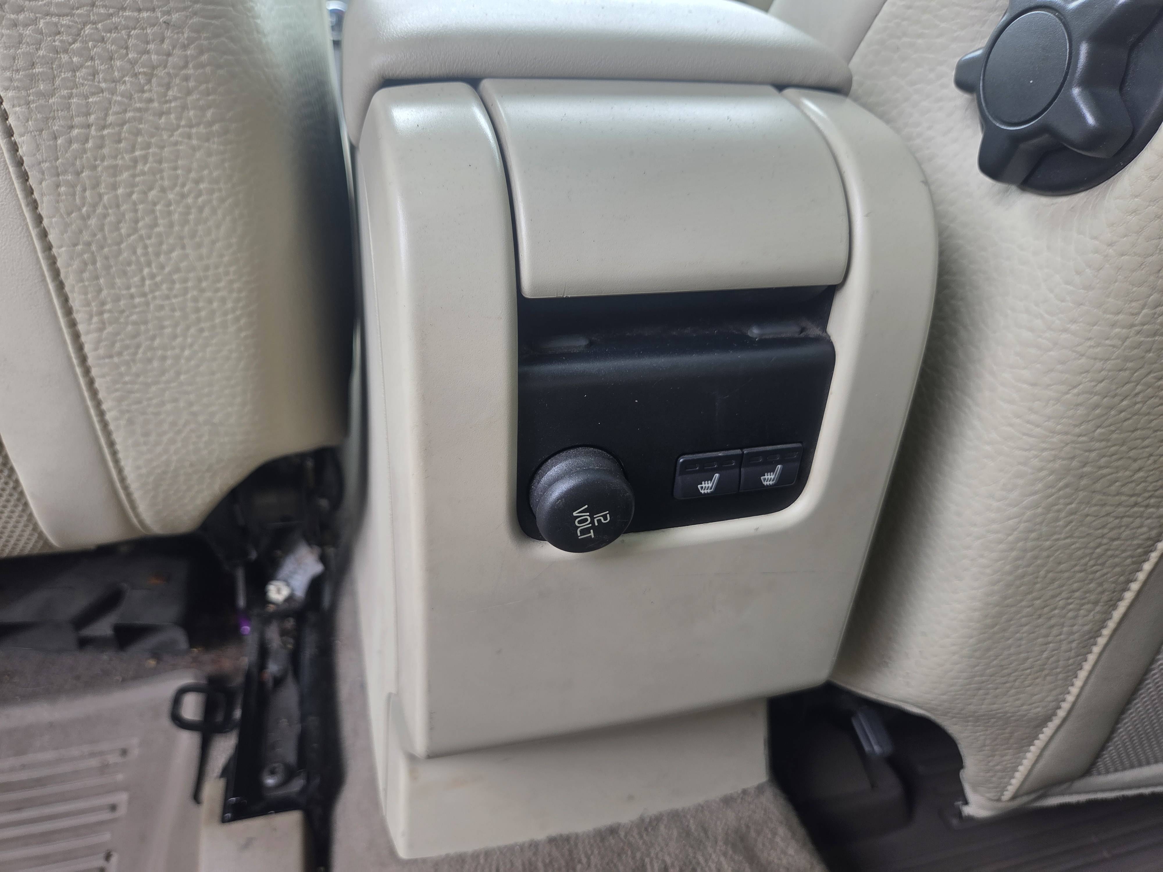 /automotionmotorsrvltd/2012-Volvo-XC60-11912905281744446.jpg